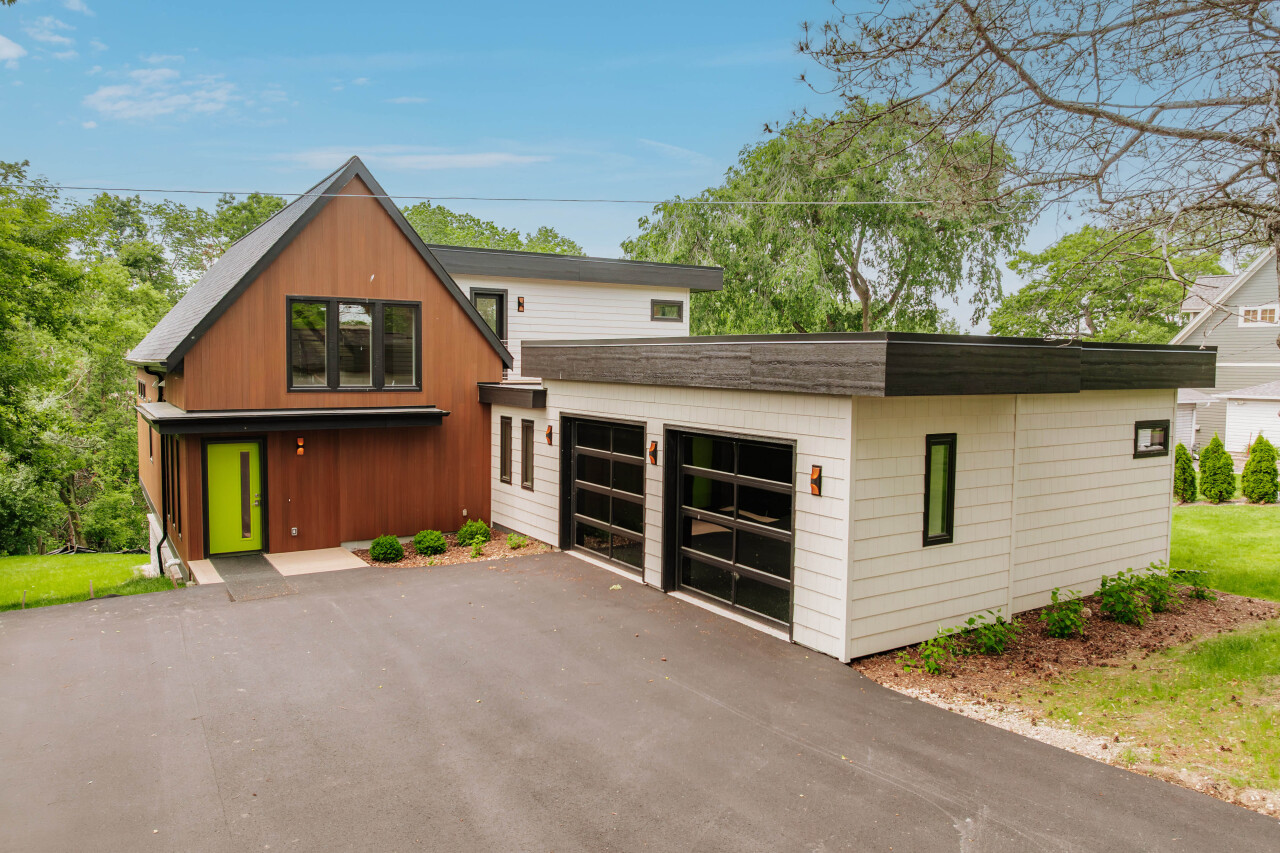 Wisconsin Lake Home for sale (MLS#: 1928666) at N53W34235  Road Q -, in Oconomowoc, Wisconsin. (8 of 117)