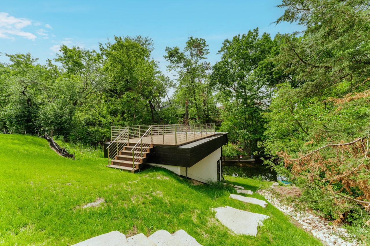Wisconsin Lake Home for sale (MLS#: 1928666) at N53W34235  Road Q -, in Oconomowoc, Wisconsin. (90 of 117)