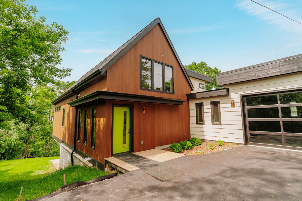Wisconsin Lake Home for sale (MLS#: 1928666) at N53W34235  Road Q -, in Oconomowoc, Wisconsin. (10 of 117)