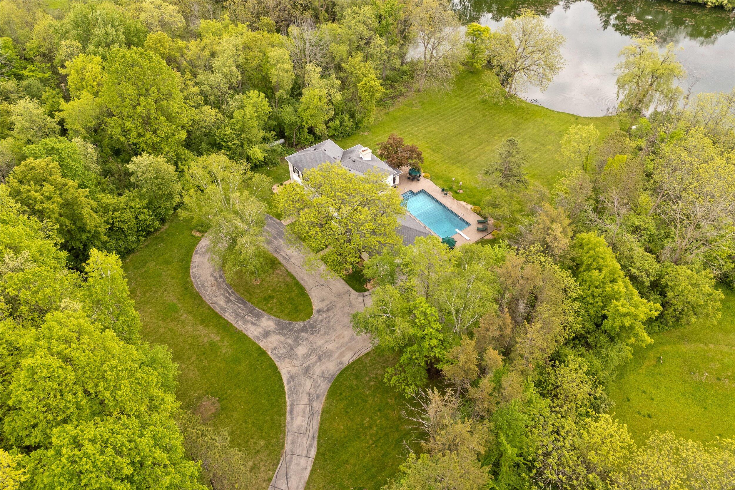 Wisconsin Lake Home for sale (MLS#: 1928689) at 8704 W Bonniwell Rd, in Mequon, Wisconsin. (65 of 78)