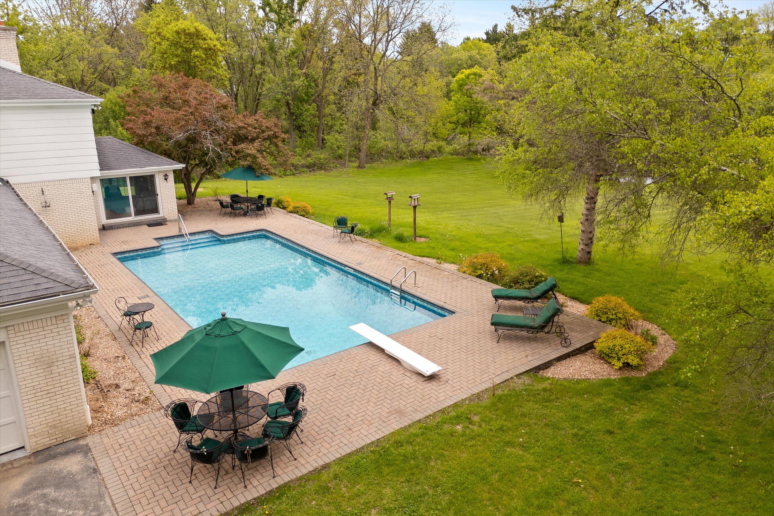 Wisconsin Lake Home for sale (MLS#: 1928689) at 8704 W Bonniwell Rd, in Mequon, Wisconsin. (74 of 78)