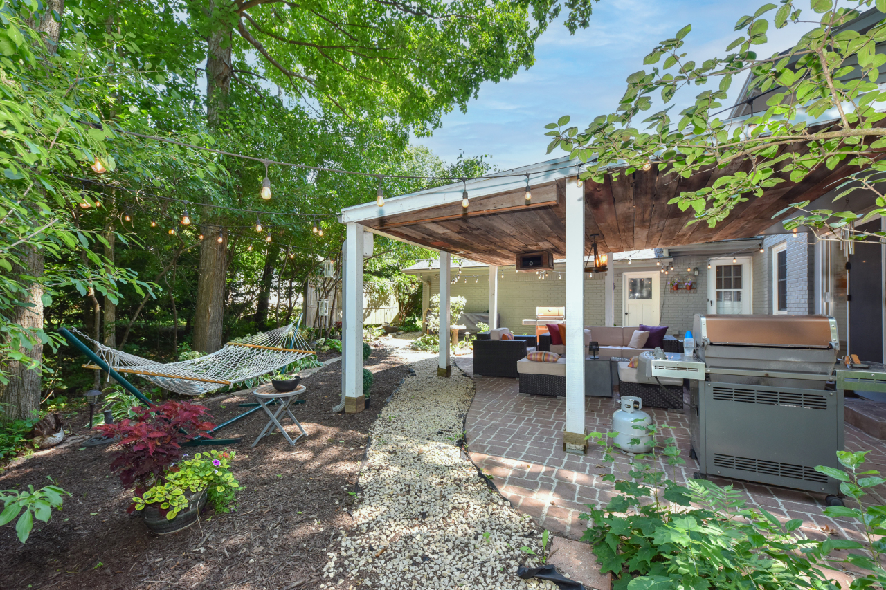 Wisconsin Lake Home for sale (MLS#: 1928867) at 3424 W Riviera Ct, in Mequon, Wisconsin. (27 of 55)