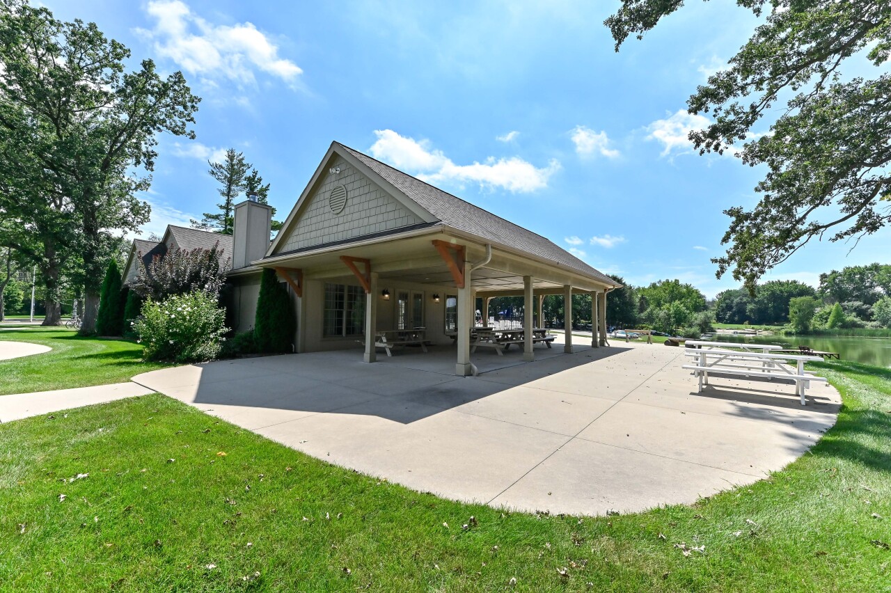 Wisconsin Lake Home for sale (MLS#: 1928867) at 3424 W Riviera Ct, in Mequon, Wisconsin. (52 of 55)