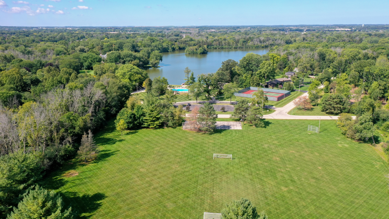 Wisconsin Lake Home for sale (MLS#: 1928867) at 3424 W Riviera Ct, in Mequon, Wisconsin. (54 of 55)