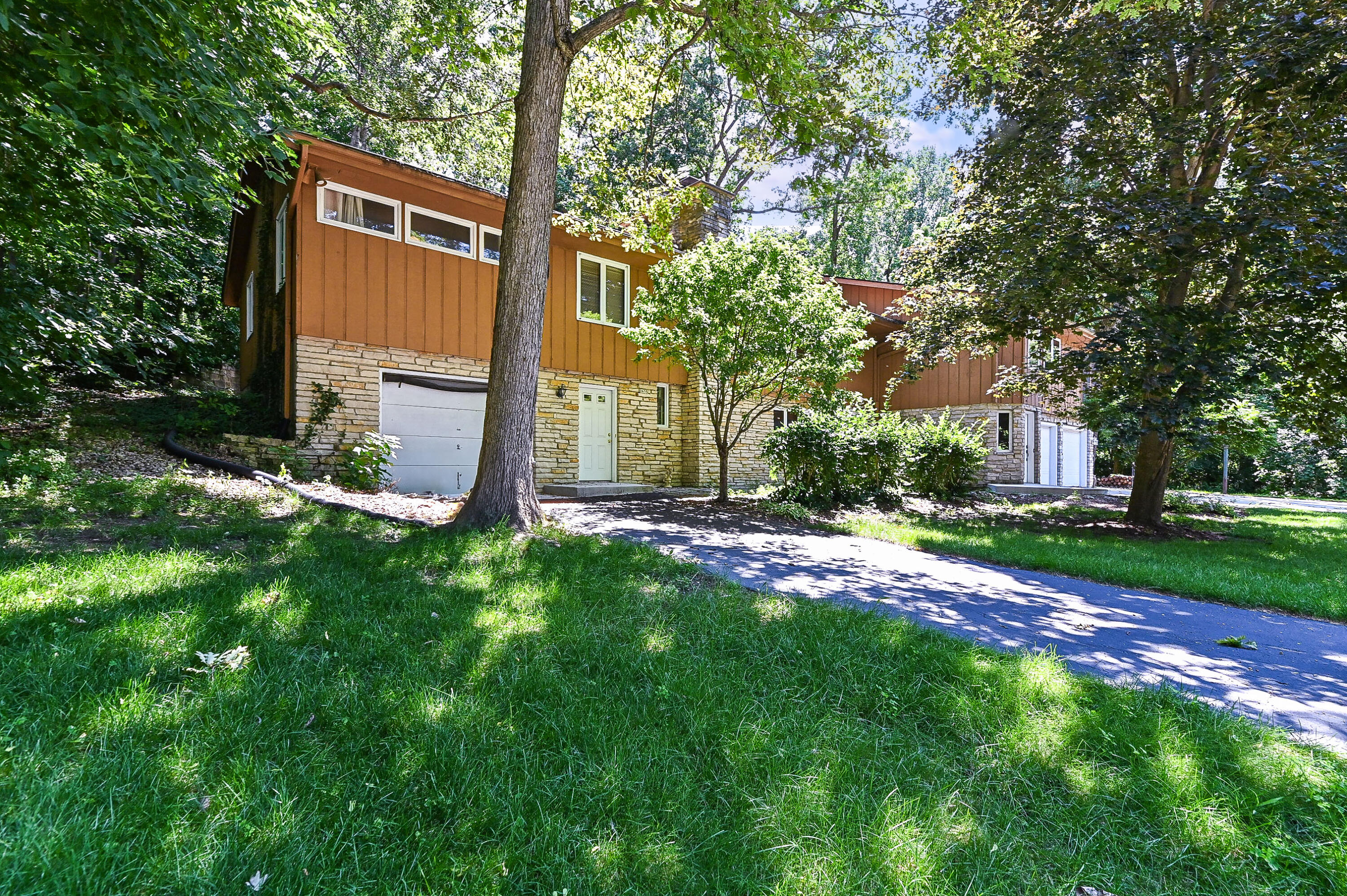 Wisconsin Lake Home for sale (MLS#: 1928875) at 2655  Driftwood Trl, in Burlington, Wisconsin. (1 of 45)