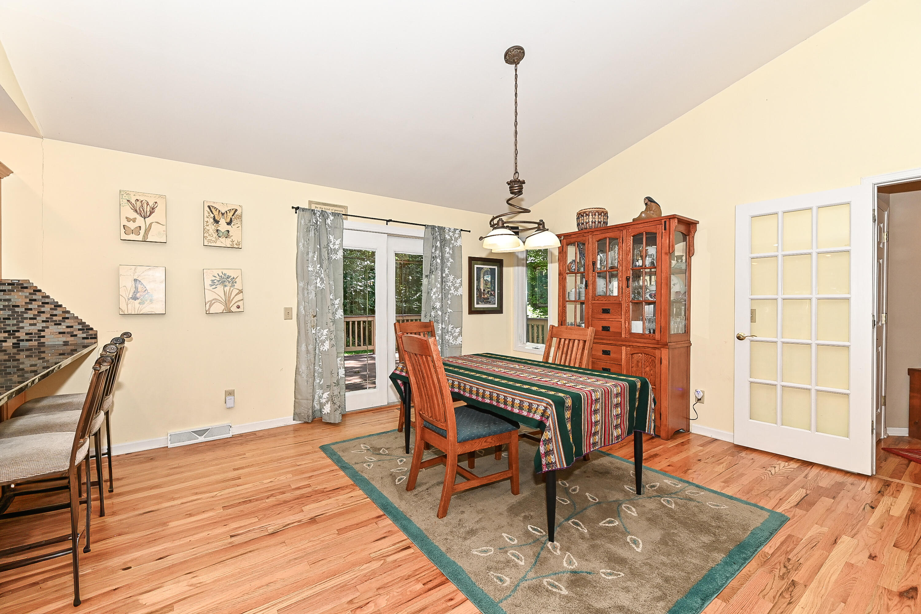 Wisconsin Lake Home for sale (MLS#: 1928875) at 2655  Driftwood Trl, in Burlington, Wisconsin. (21 of 45)