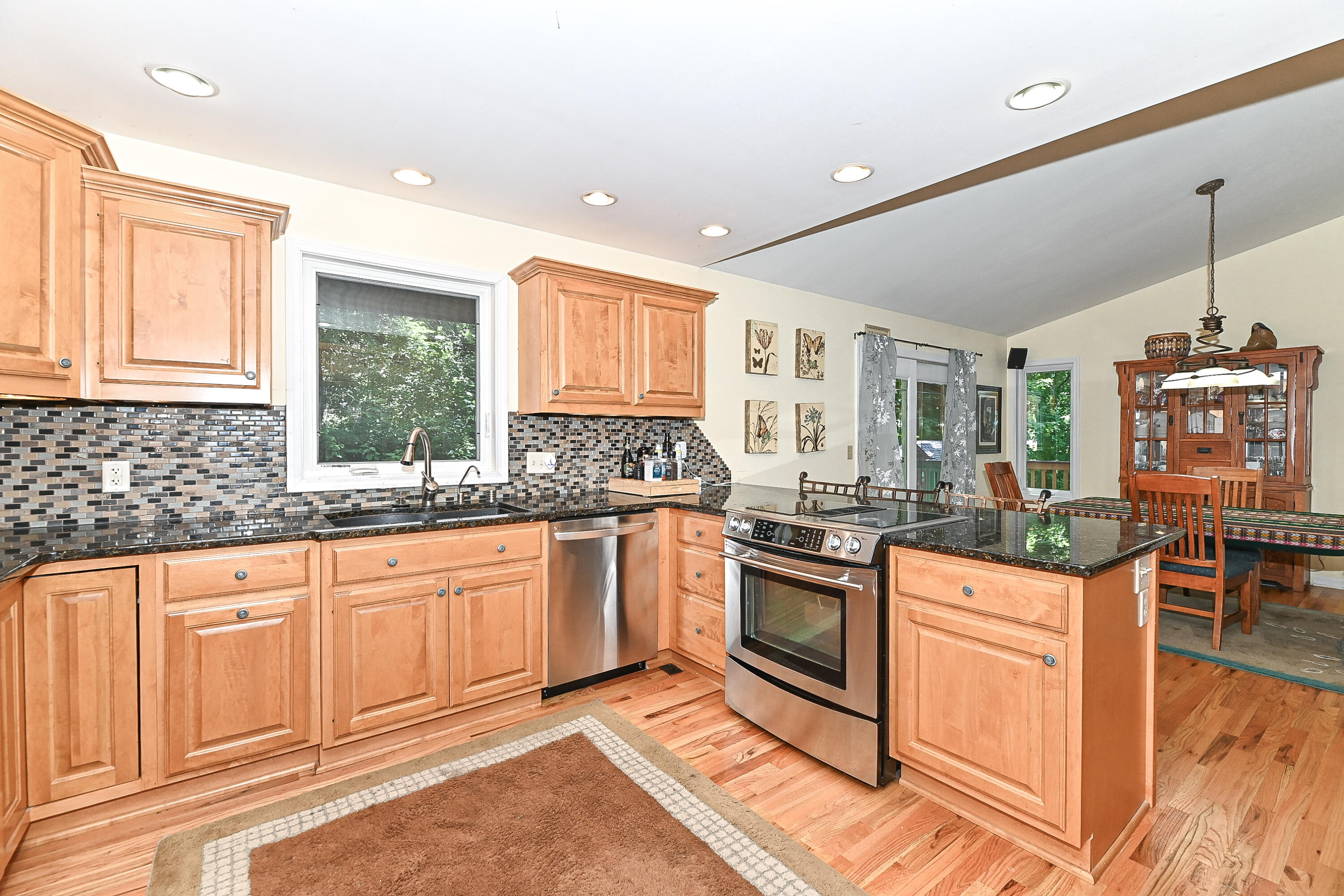 Wisconsin Lake Home for sale (MLS#: 1928875) at 2655  Driftwood Trl, in Burlington, Wisconsin. (26 of 45)