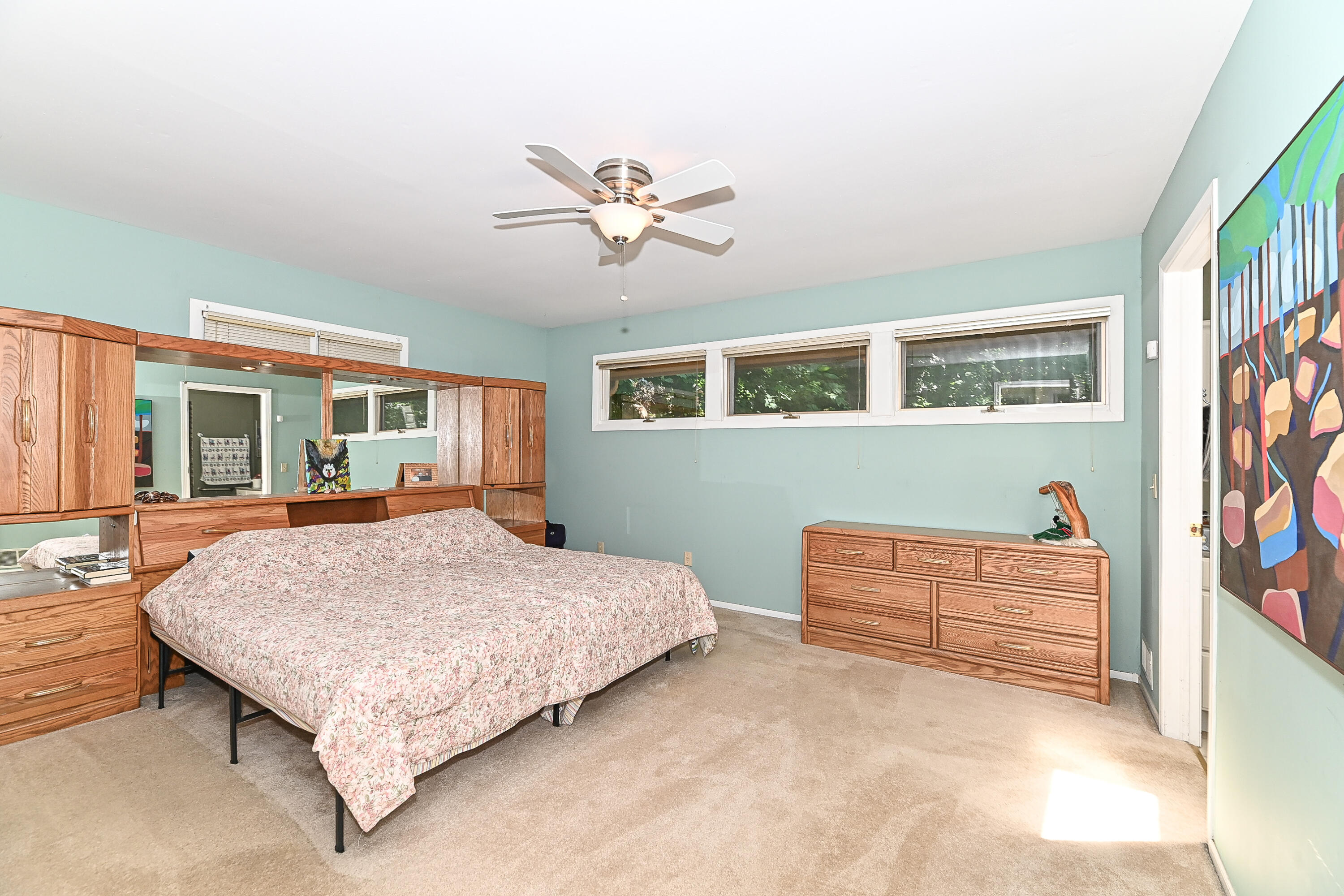Wisconsin Lake Home for sale (MLS#: 1928875) at 2655  Driftwood Trl, in Burlington, Wisconsin. (27 of 45)
