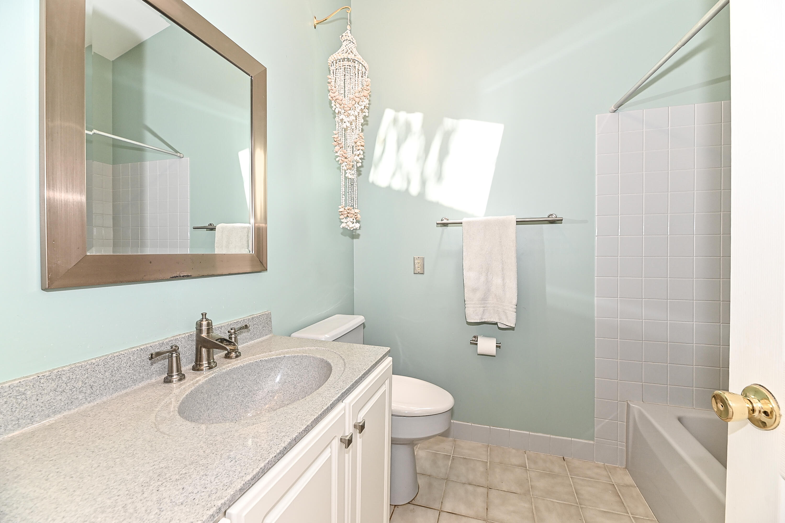 Wisconsin Lake Home for sale (MLS#: 1928875) at 2655  Driftwood Trl, in Burlington, Wisconsin. (32 of 45)