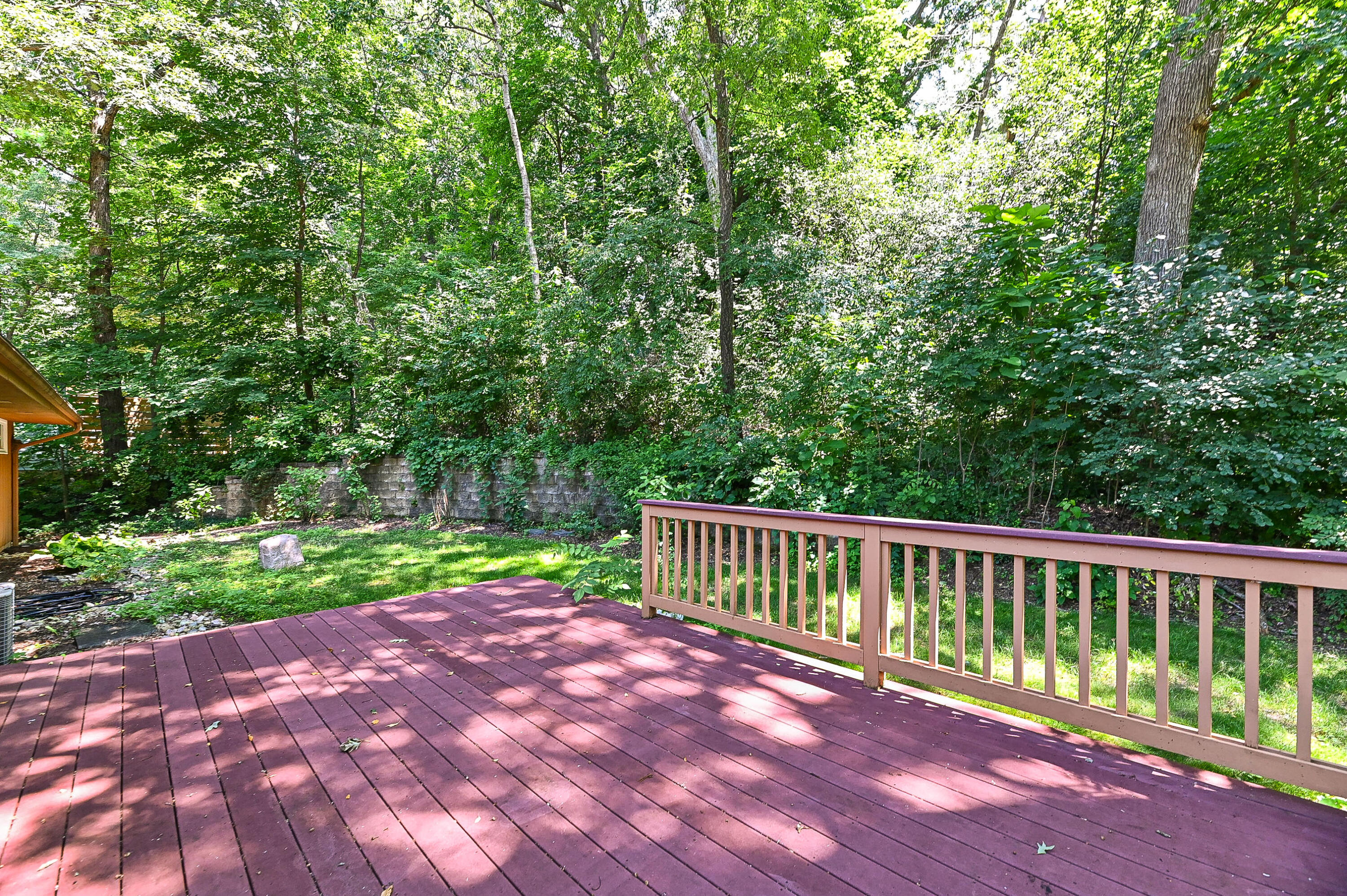 Wisconsin Lake Home for sale (MLS#: 1928875) at 2655  Driftwood Trl, in Burlington, Wisconsin. (40 of 45)
