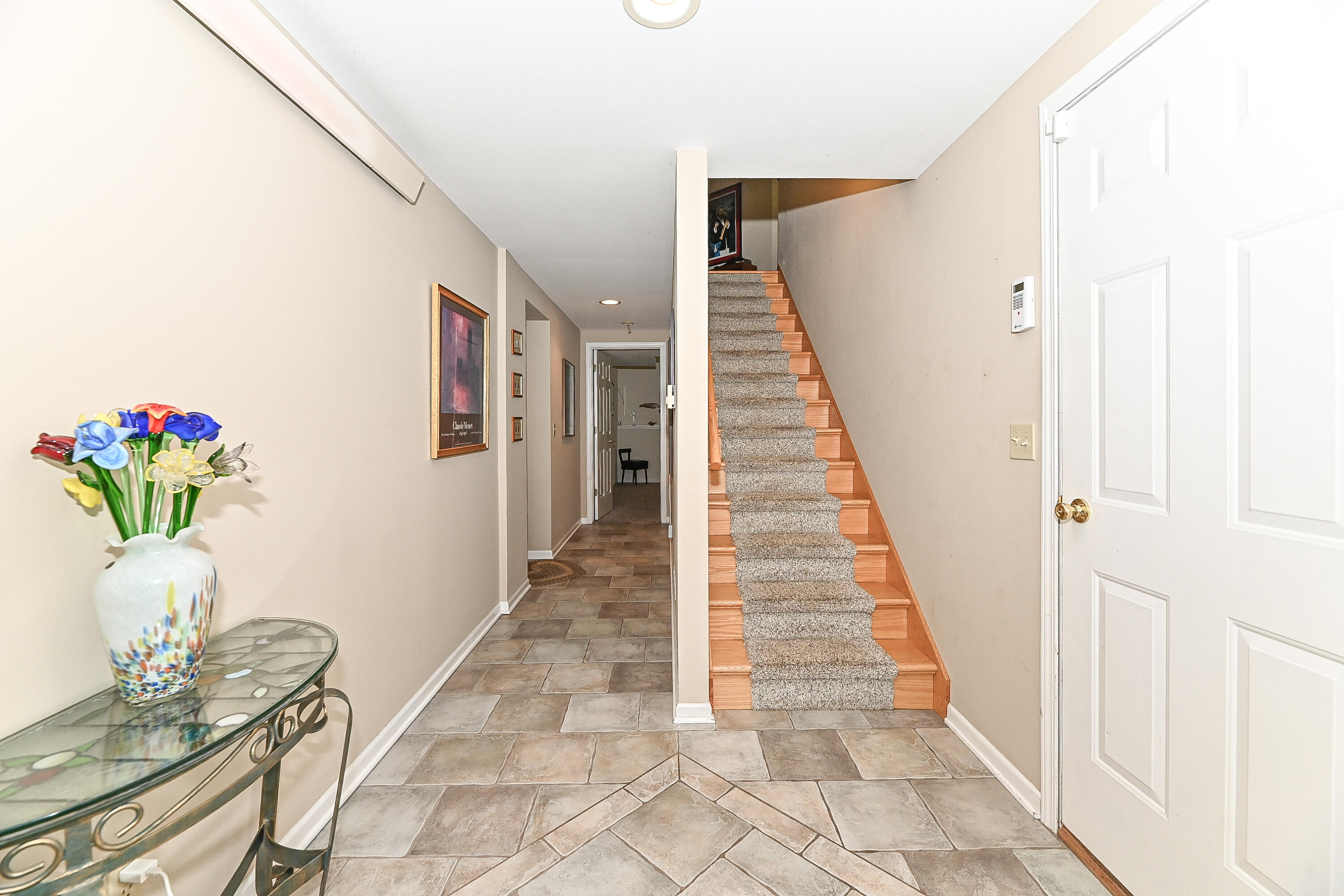Wisconsin Lake Home for sale (MLS#: 1928875) at 2655  Driftwood Trl, in Burlington, Wisconsin. (7 of 45)