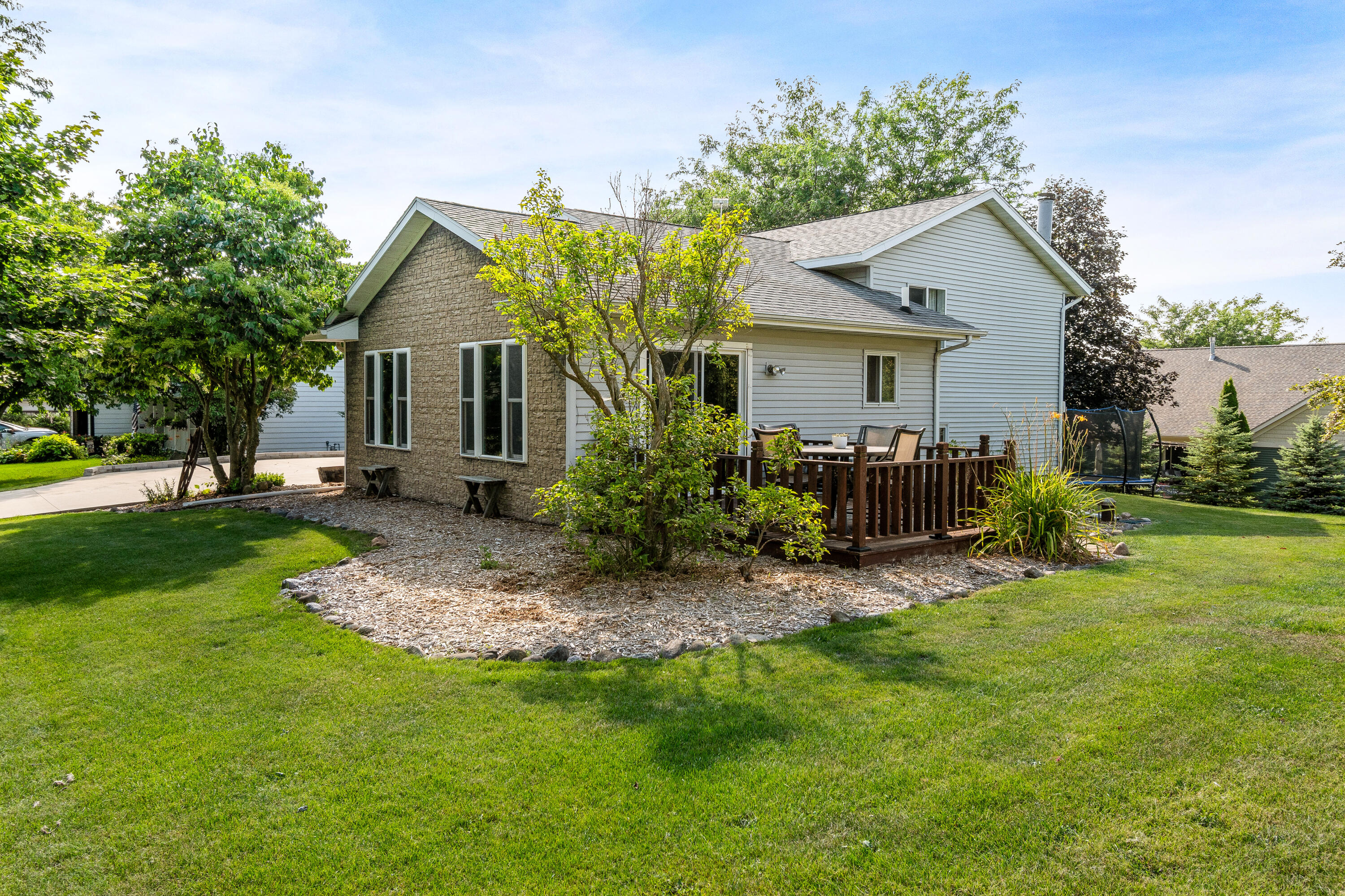 Wisconsin Lake Home for sale (MLS#: 1928949) at N6769  Woodfield Ln, in Lake Mills, Wisconsin. (2 of 44)