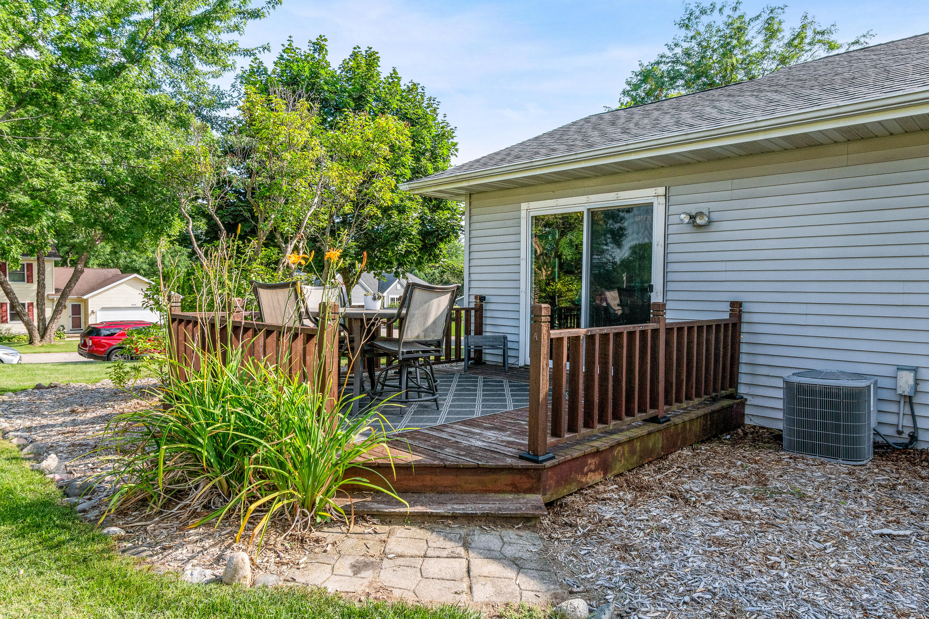 Wisconsin Lake Home for sale (MLS#: 1928949) at N6769  Woodfield Ln, in Lake Mills, Wisconsin. (3 of 44)