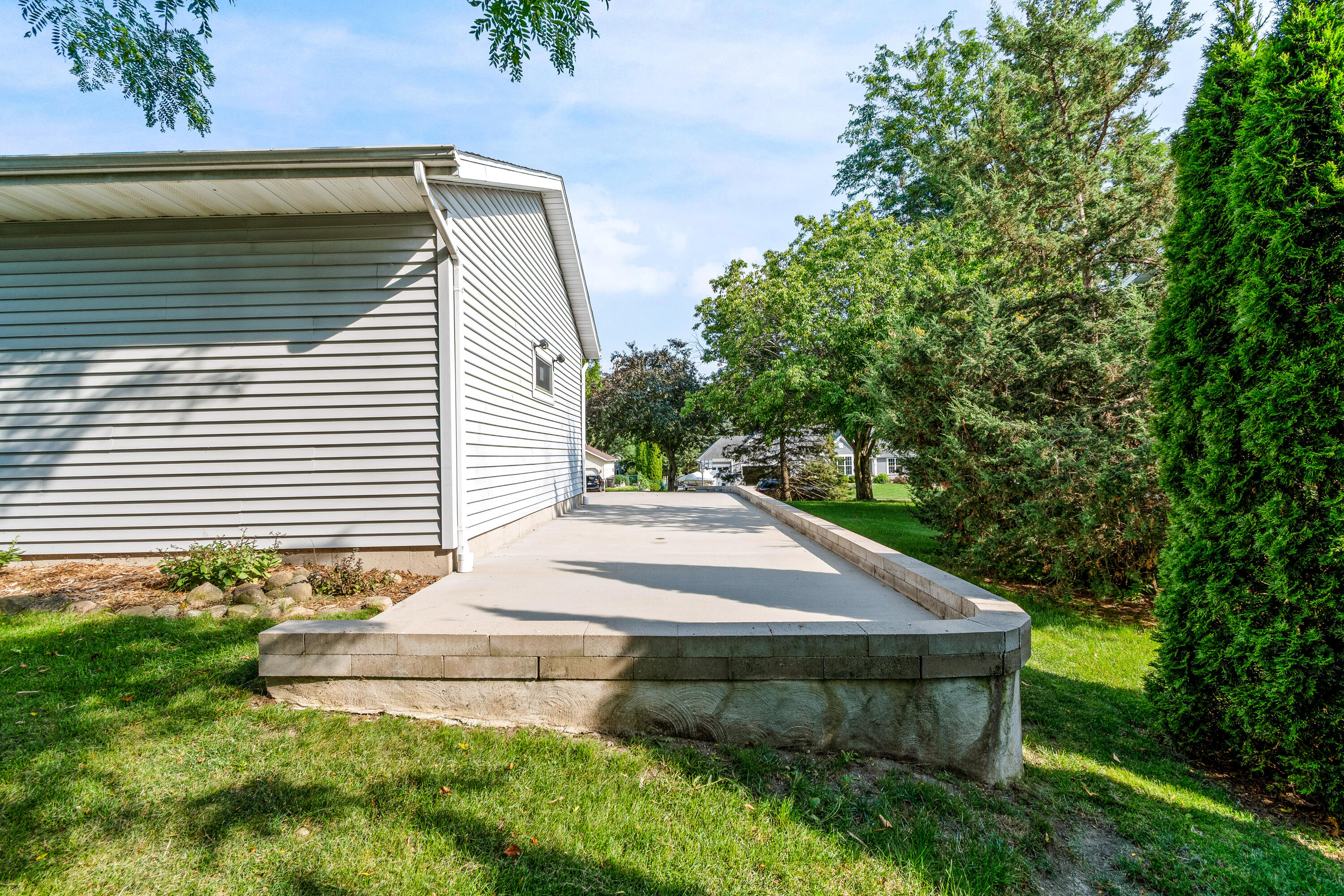 Wisconsin Lake Home for sale (MLS#: 1928949) at N6769  Woodfield Ln, in Lake Mills, Wisconsin. (7 of 44)