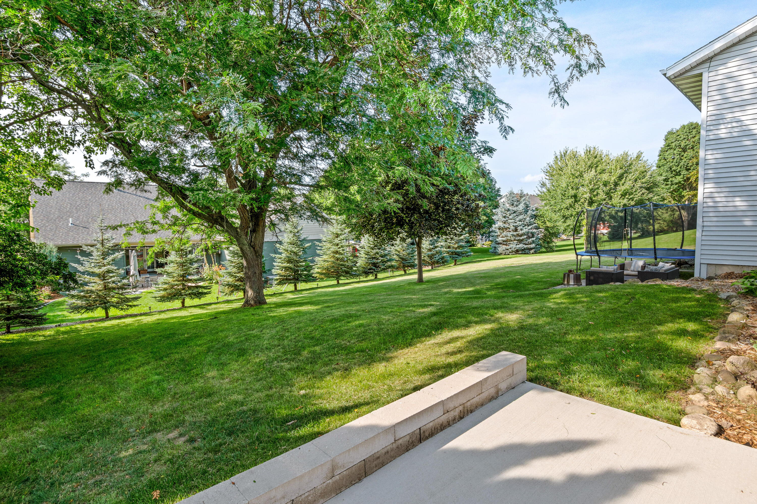 Wisconsin Lake Home for sale (MLS#: 1928949) at N6769  Woodfield Ln, in Lake Mills, Wisconsin. (8 of 44)