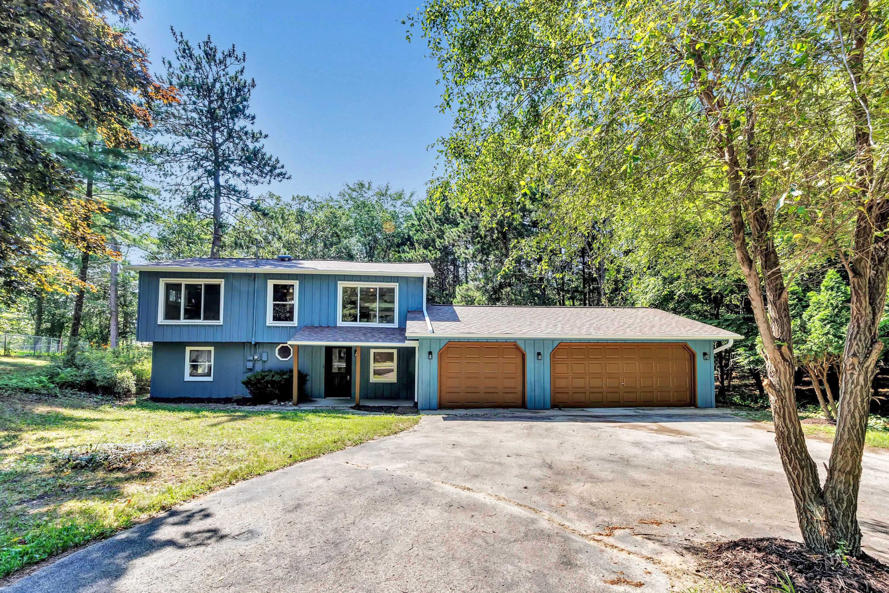 Wisconsin Lake Home for sale (MLS#: 1929155) at N1835  Cree Ave, in Marion, Wisconsin. (1 of 26)