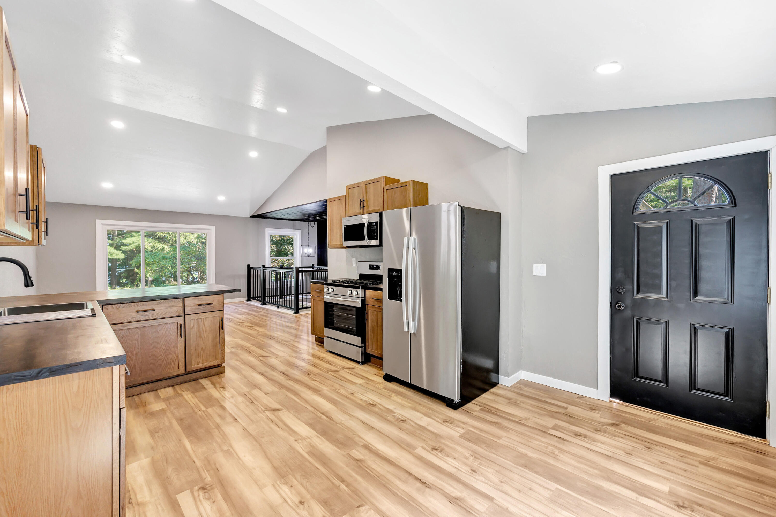 Wisconsin Lake Home for sale (MLS#: 1929155) at N1835  Cree Ave, in Marion, Wisconsin. (8 of 26)