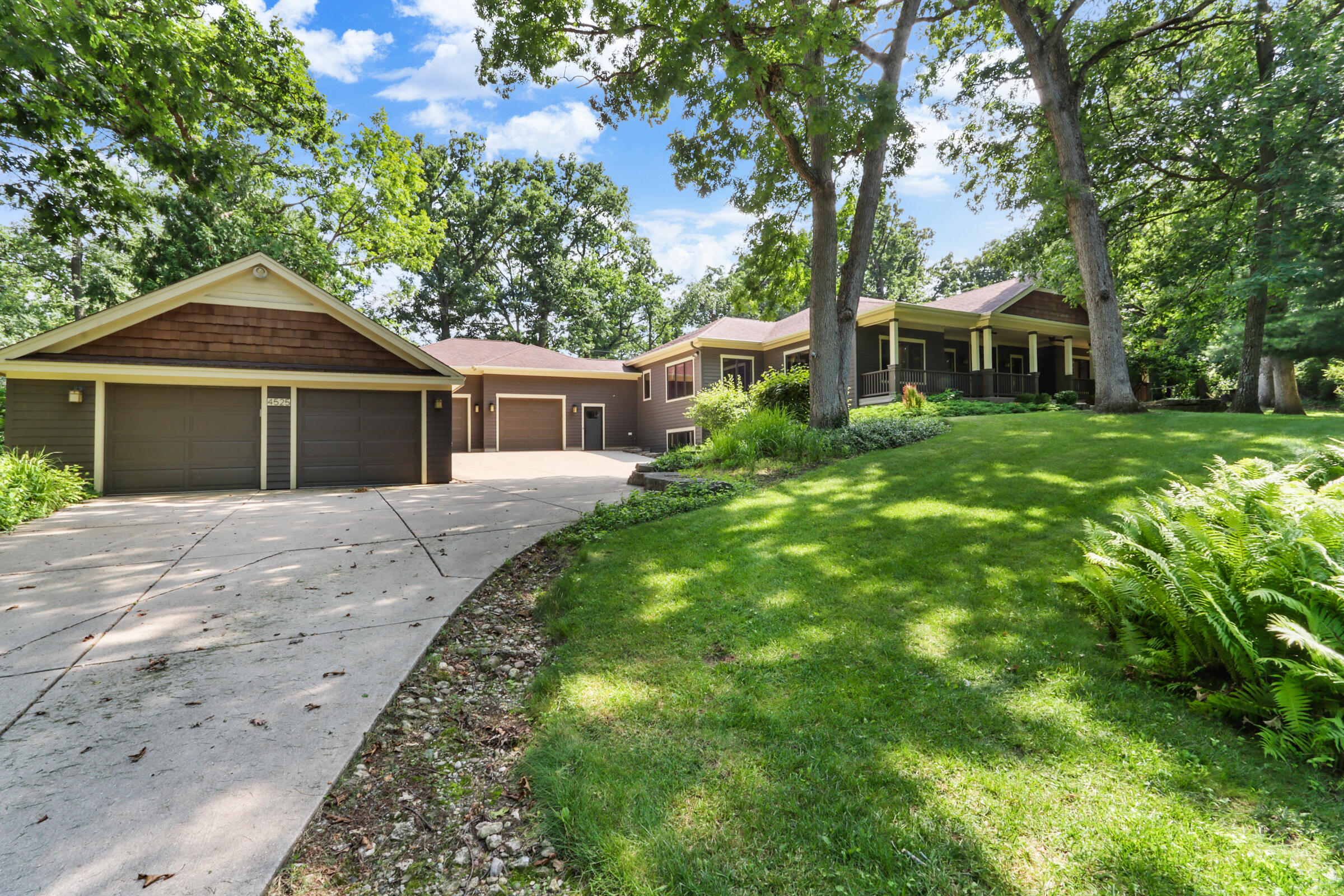 Wisconsin Lake Home for sale (MLS#: 1929275) at 4525  Silverwood Dr, in Delavan, Wisconsin. (1 of 47)