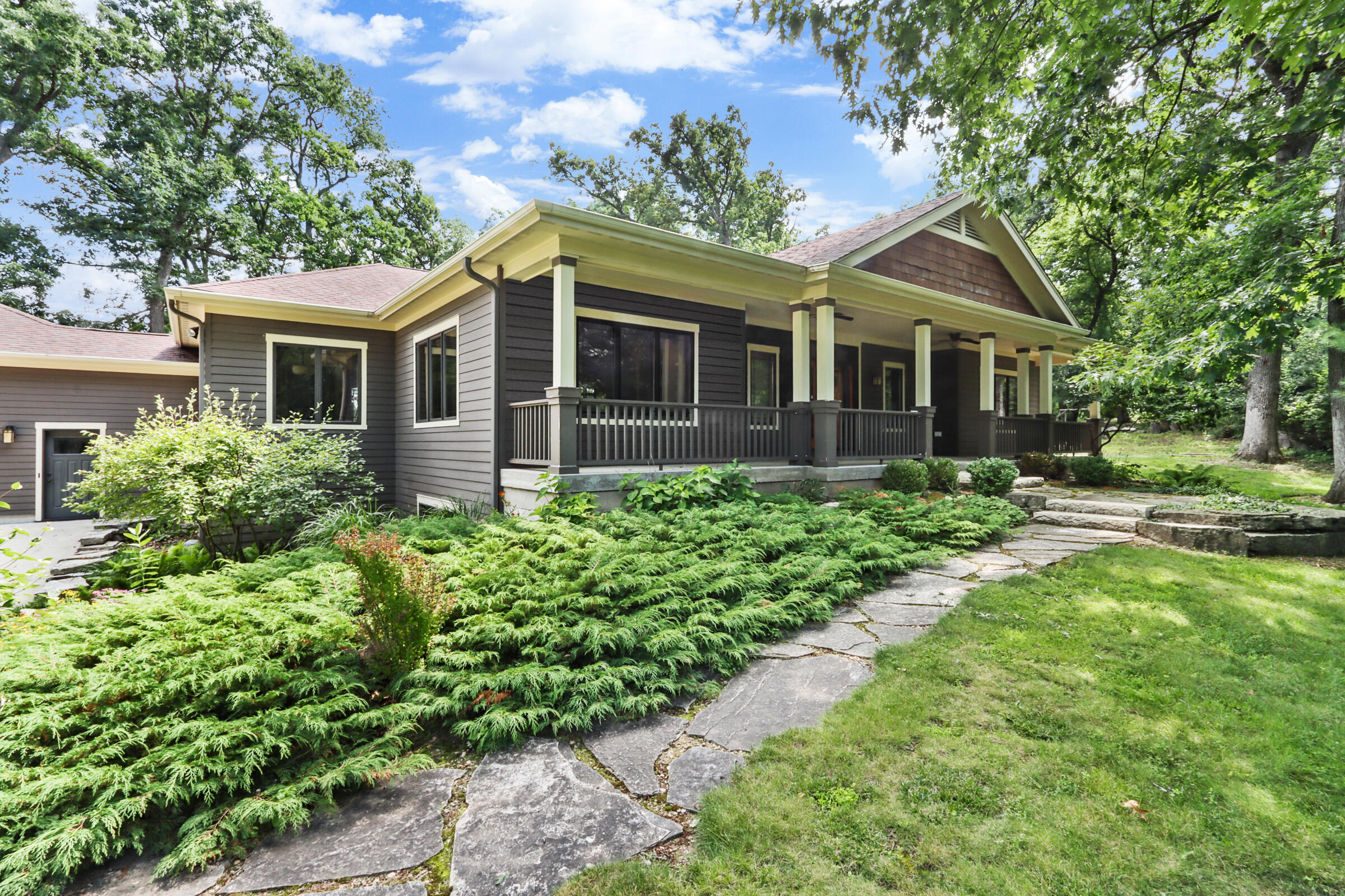 Wisconsin Lake Home for sale (MLS#: 1929275) at 4525  Silverwood Dr, in Delavan, Wisconsin. (2 of 47)