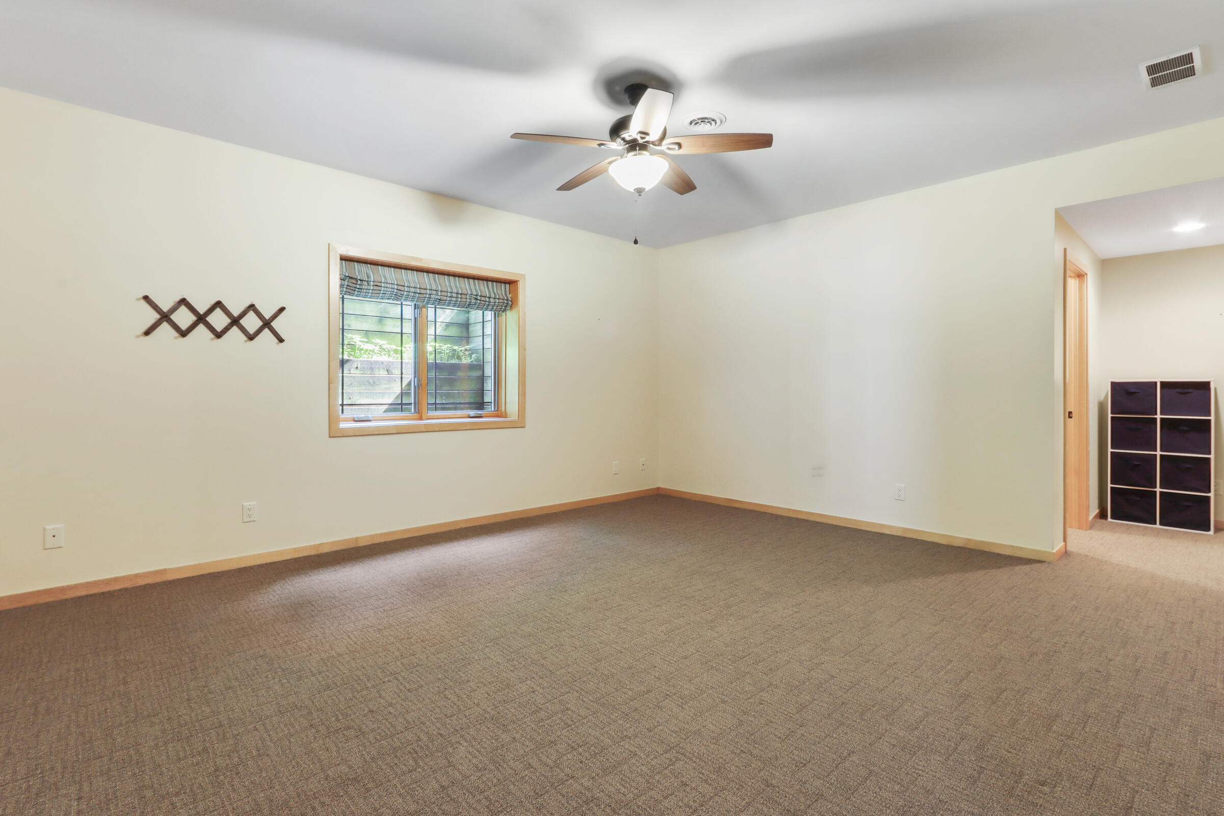 Wisconsin Lake Home for sale (MLS#: 1929275) at 4525  Silverwood Dr, in Delavan, Wisconsin. (29 of 47)