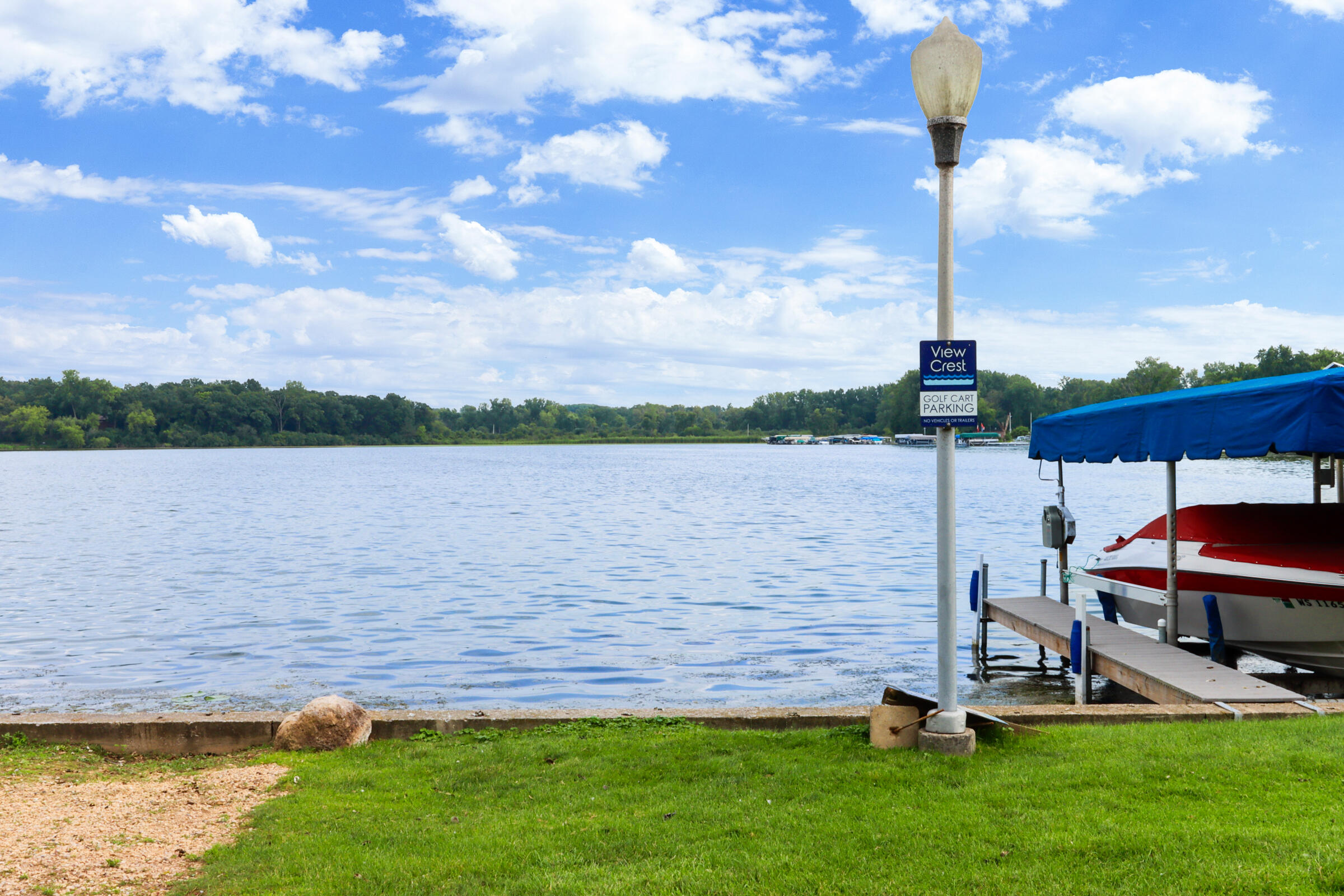 Wisconsin Lake Home for sale (MLS#: 1929275) at 4525  Silverwood Dr, in Delavan, Wisconsin. (39 of 47)