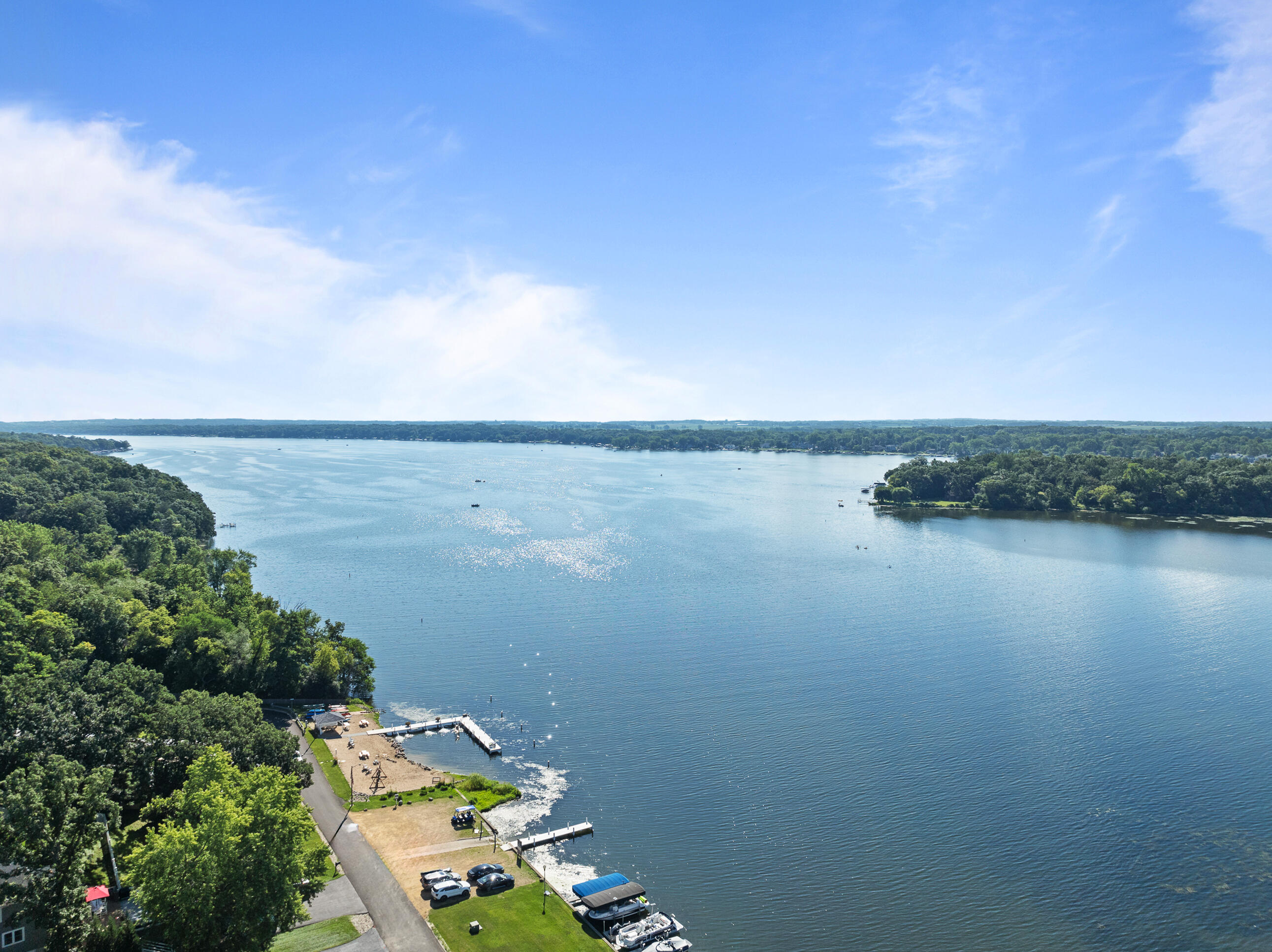 Wisconsin Lake Home for sale (MLS#: 1929275) at 4525  Silverwood Dr, in Delavan, Wisconsin. (43 of 47)