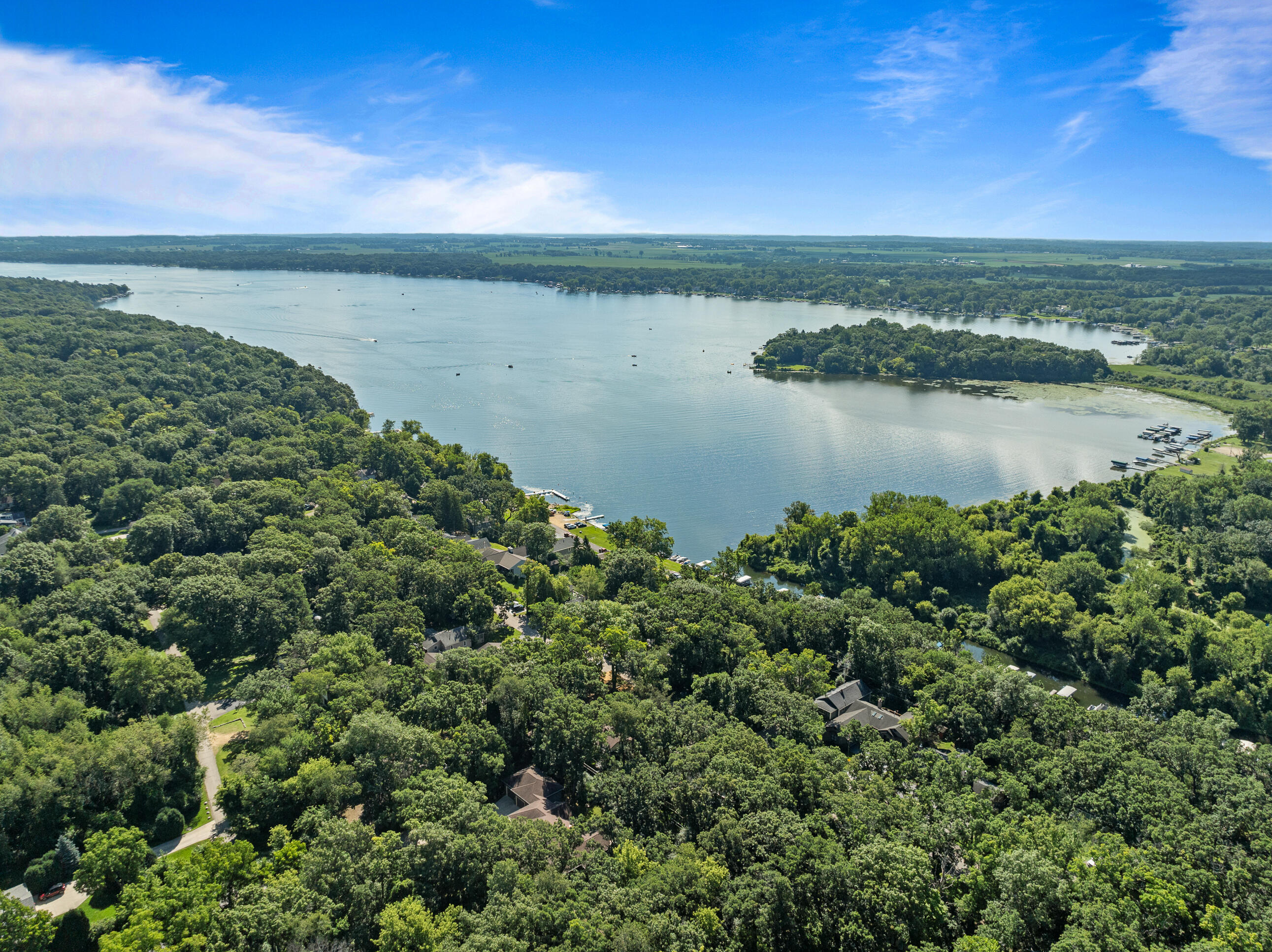 Wisconsin Lake Home for sale (MLS#: 1929275) at 4525  Silverwood Dr, in Delavan, Wisconsin. (45 of 47)