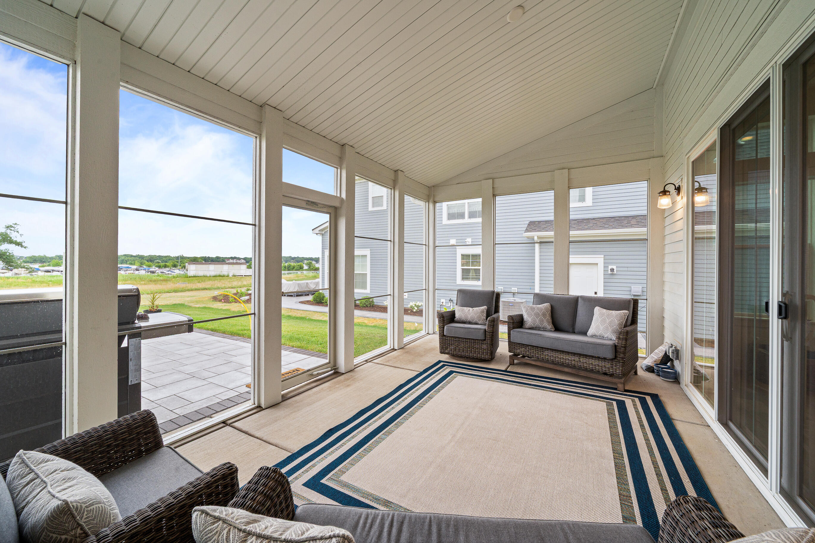 Wisconsin Lake Home for sale (MLS#: 1929285) at 2724  Harbor Ct, in Delavan, Wisconsin. (30 of 39)
