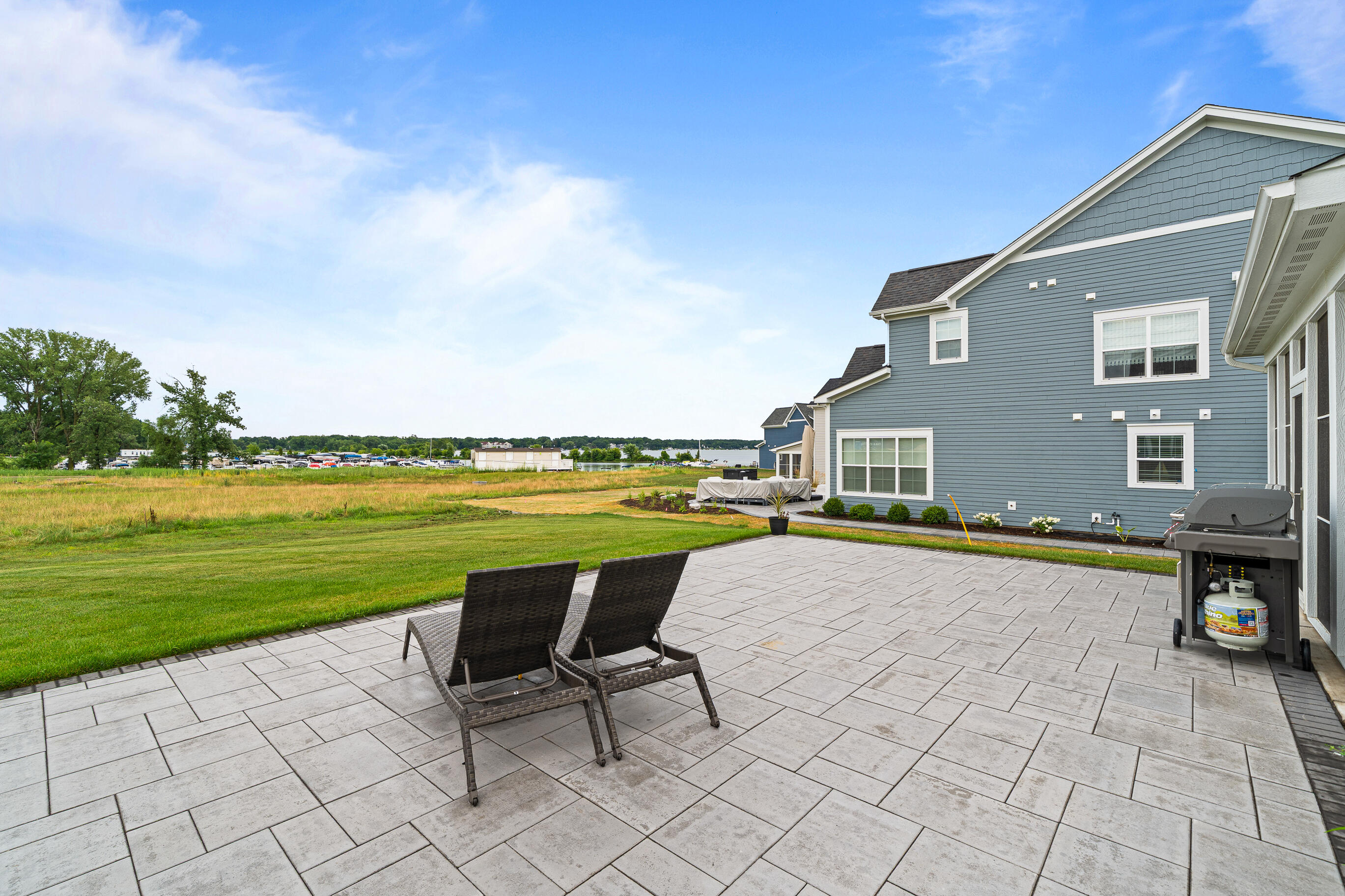Wisconsin Lake Home for sale (MLS#: 1929285) at 2724  Harbor Ct, in Delavan, Wisconsin. (32 of 39)