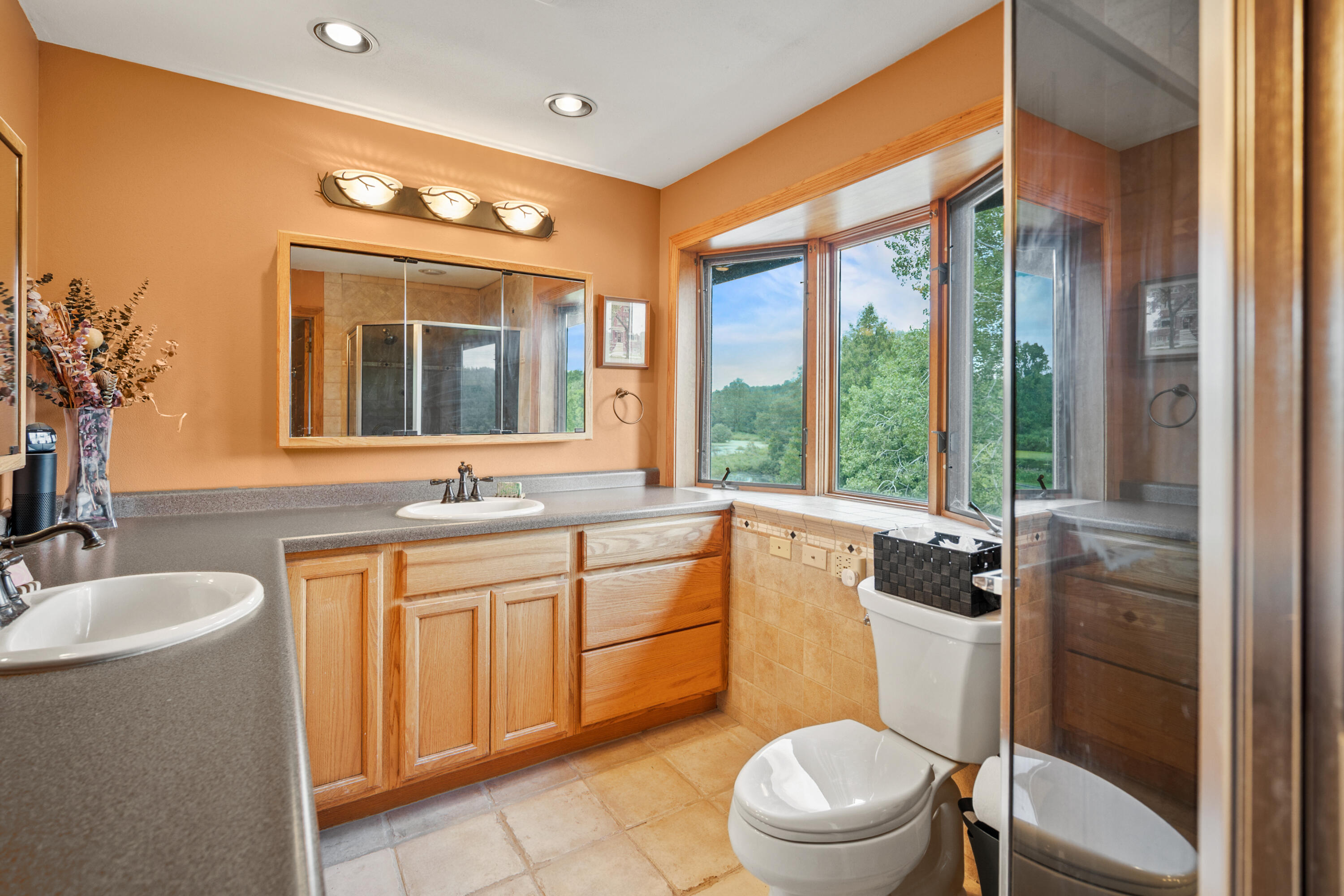 Wisconsin Lake Home for sale (MLS#: 1929388) at 6215  Riesch Rd, in West Bend, Wisconsin. (34 of 71)