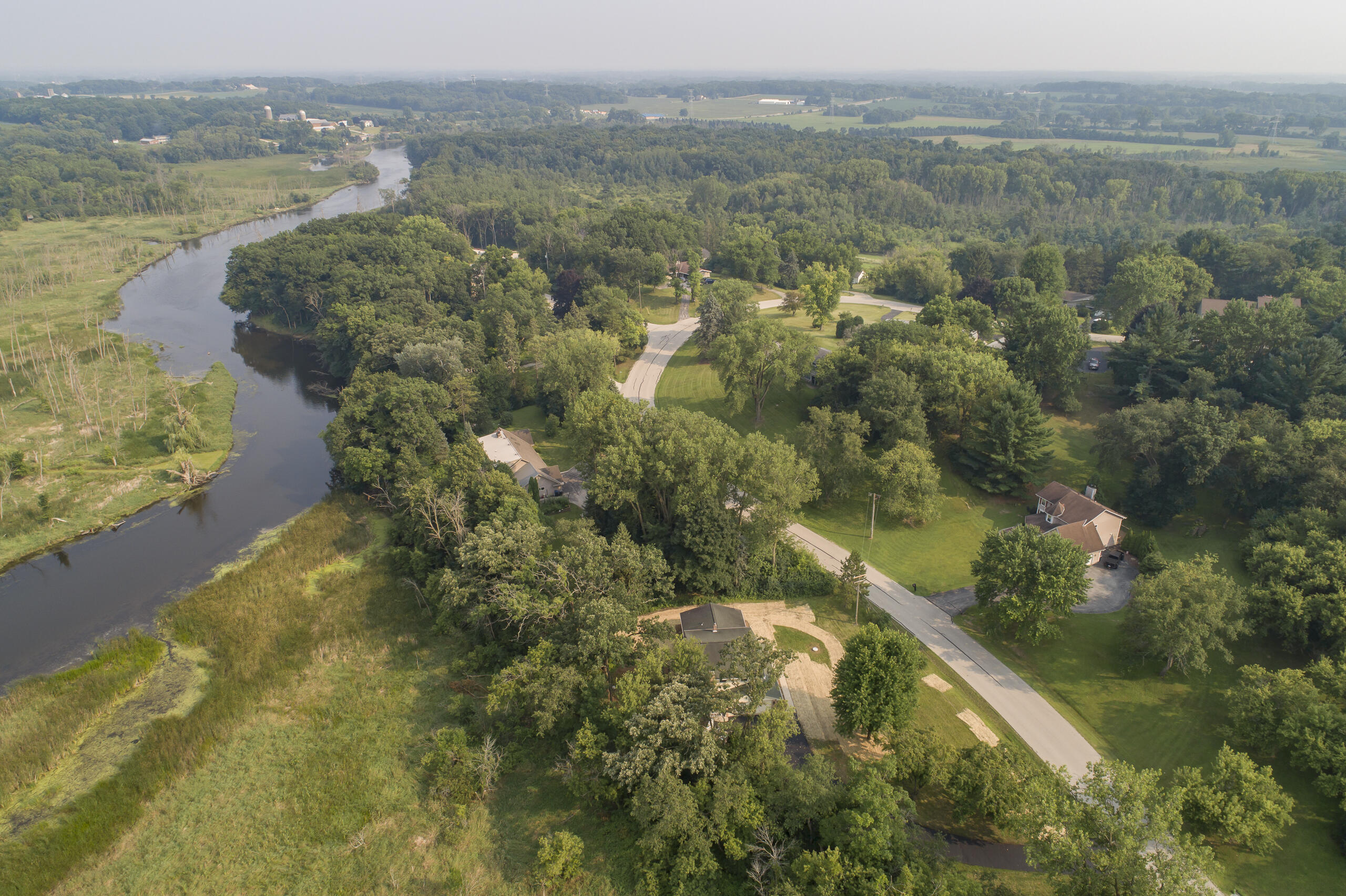 Wisconsin Lake Home for sale (MLS#: 1929446) at S95W23000  River Oaks Dr, in Vernon, Wisconsin. (46 of 51)