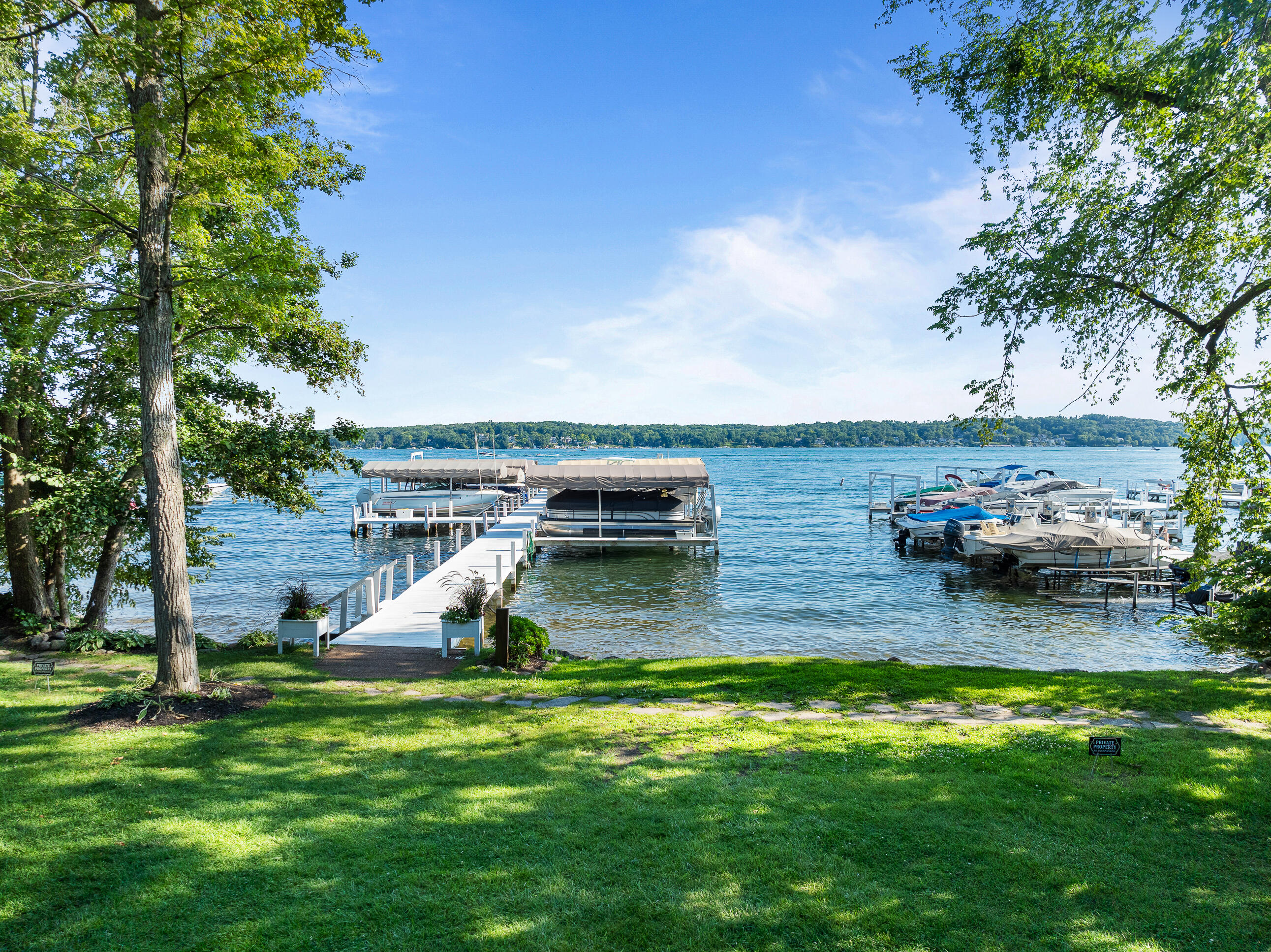 Wisconsin Lake Home for sale (MLS#: 1929527) at N2349  Geneva Oaks Trl, in Linn, Wisconsin. (4 of 95)