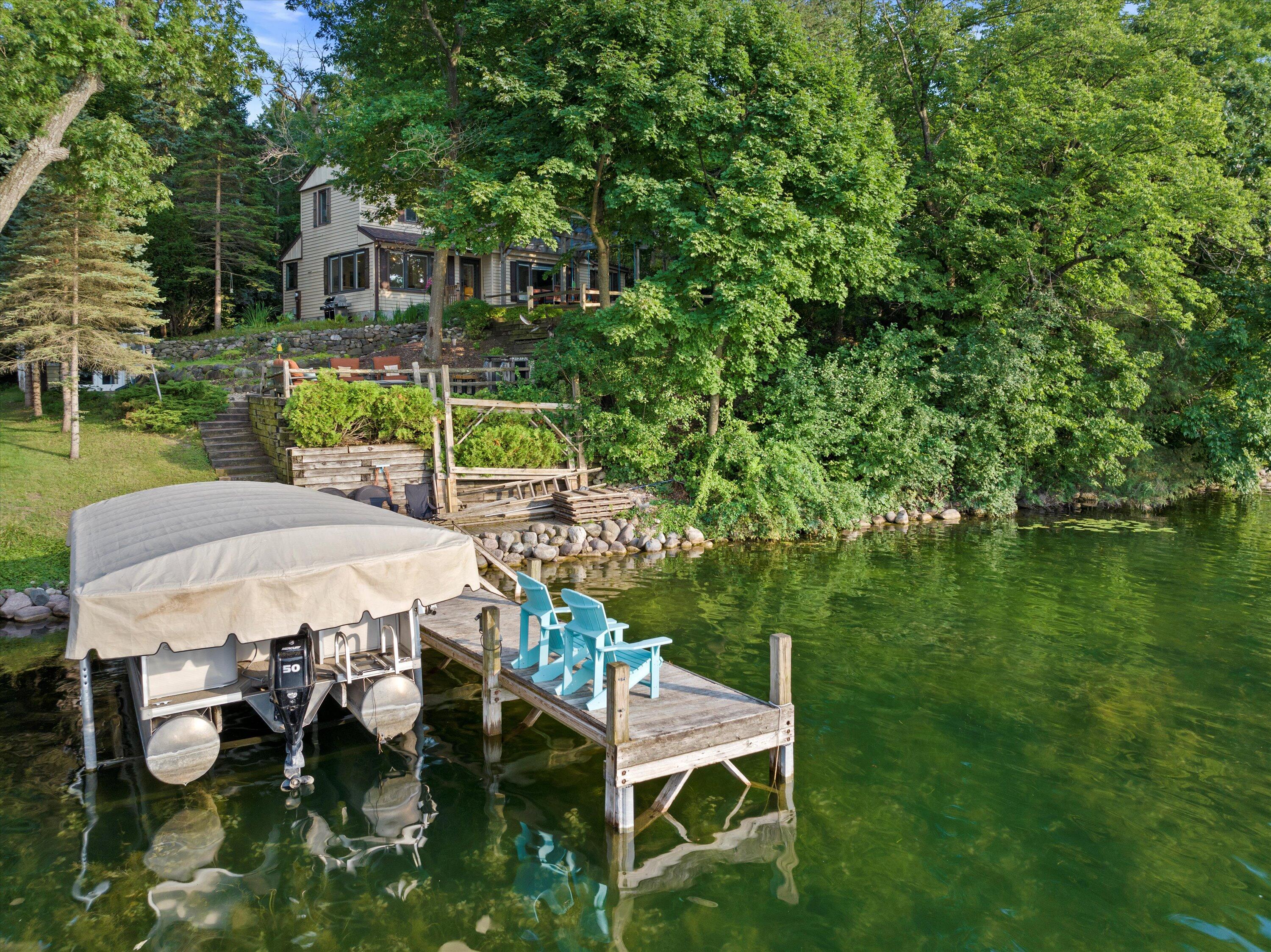 Wisconsin Lake Home for sale (MLS#: 1929537) at W329N6495  Forest Dr, in Merton, Wisconsin. (20 of 62)
