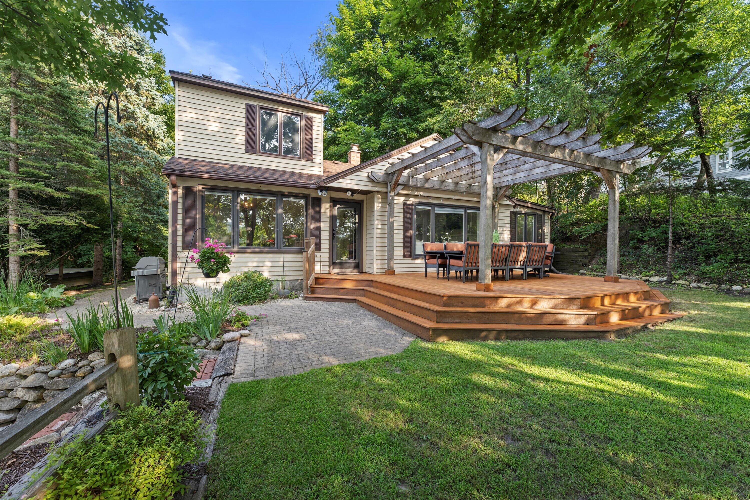 Wisconsin Lake Home for sale (MLS#: 1929537) at W329N6495  Forest Dr, in Merton, Wisconsin. (21 of 62)