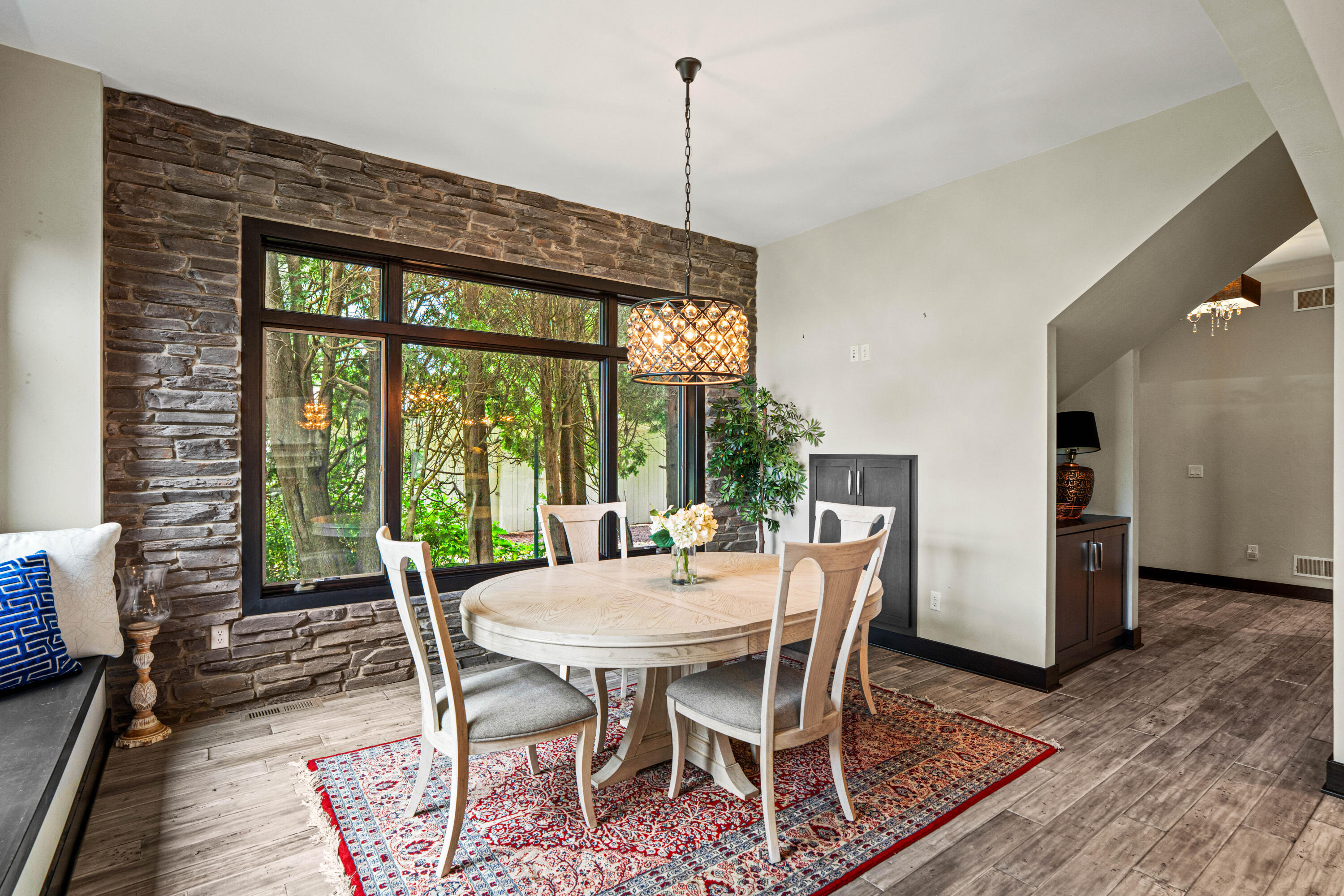 Wisconsin Lake Home for sale (MLS#: 1929642) at 12420 N Lake Shore Dr, in Mequon, Wisconsin. (21 of 88)