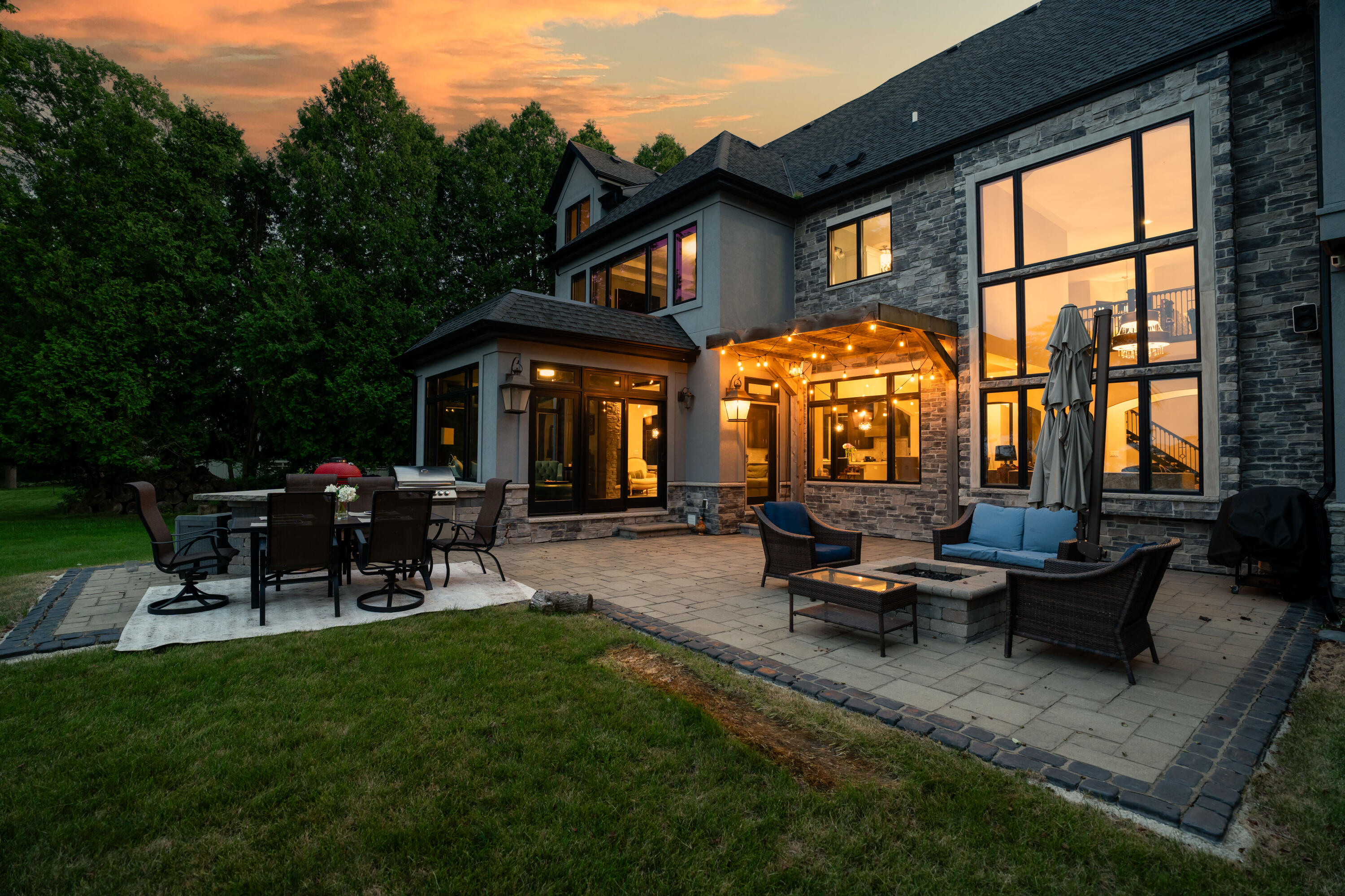 Wisconsin Lake Home for sale (MLS#: 1929642) at 12420 N Lake Shore Dr, in Mequon, Wisconsin. (29 of 88)