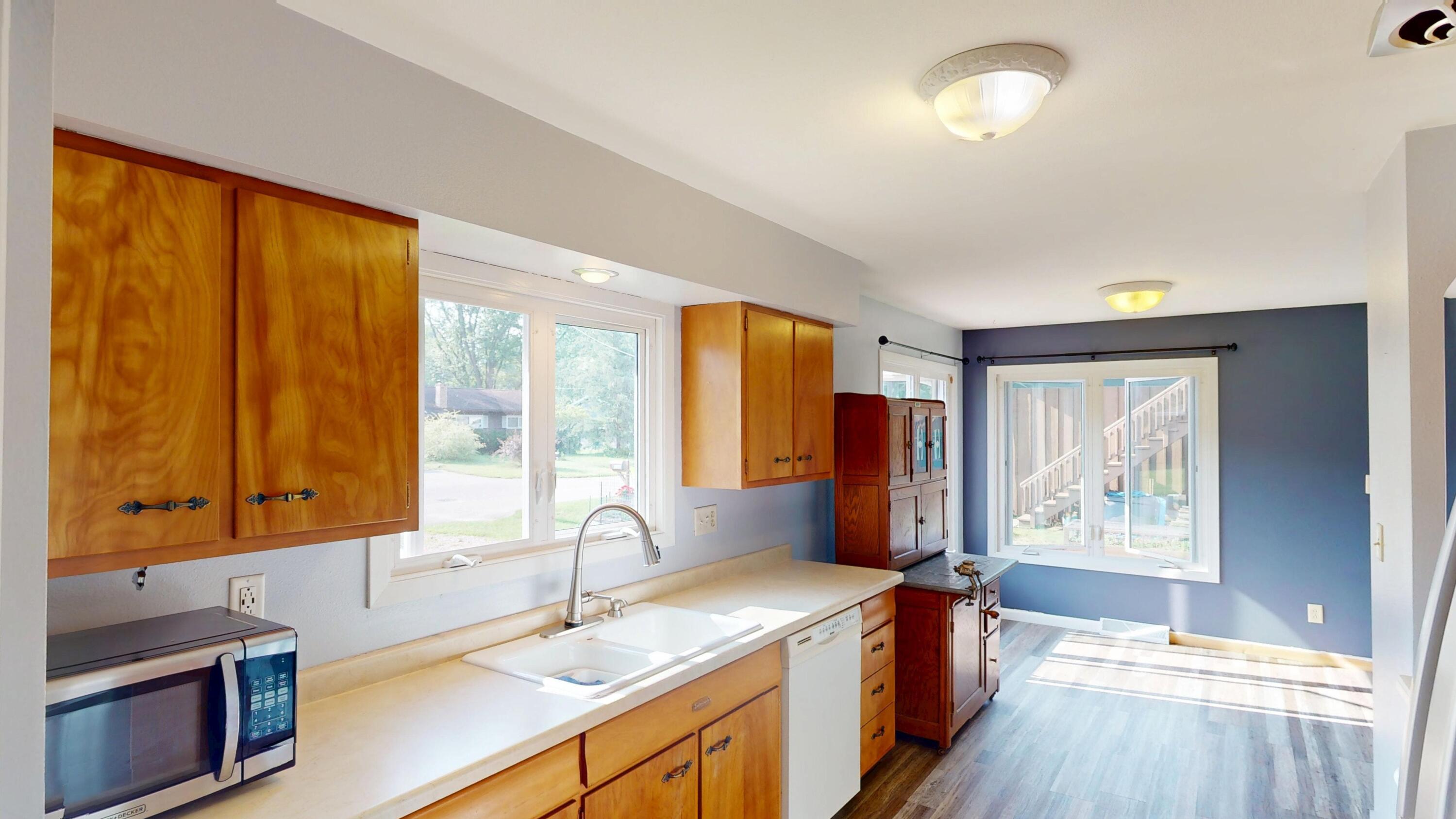 Wisconsin Lake Home for sale (MLS#: 1929661) at 17249  Lake Ct, in Galesville, Wisconsin. (12 of 59)