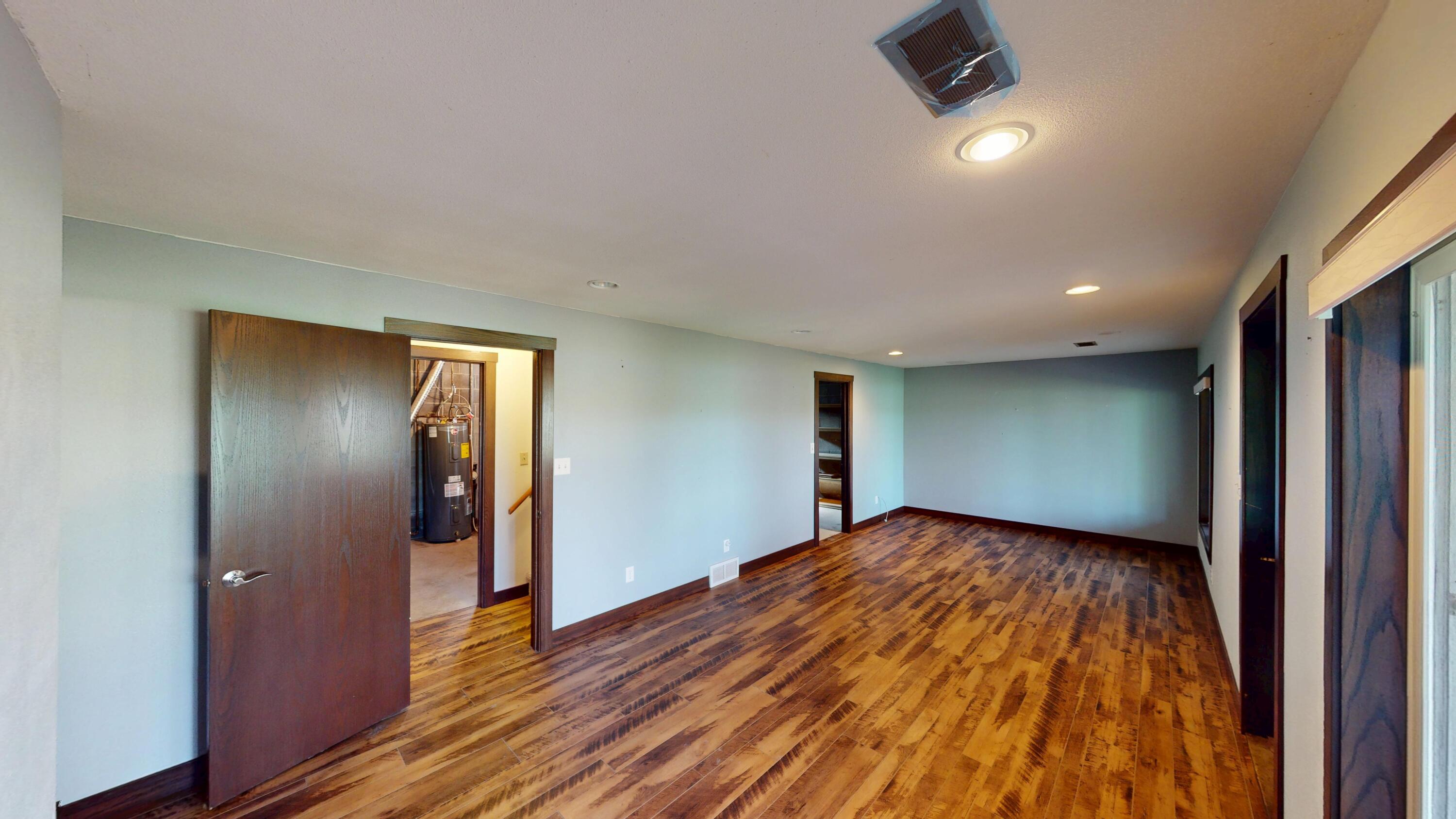 Wisconsin Lake Home for sale (MLS#: 1929661) at 17249  Lake Ct, in Galesville, Wisconsin. (33 of 59)