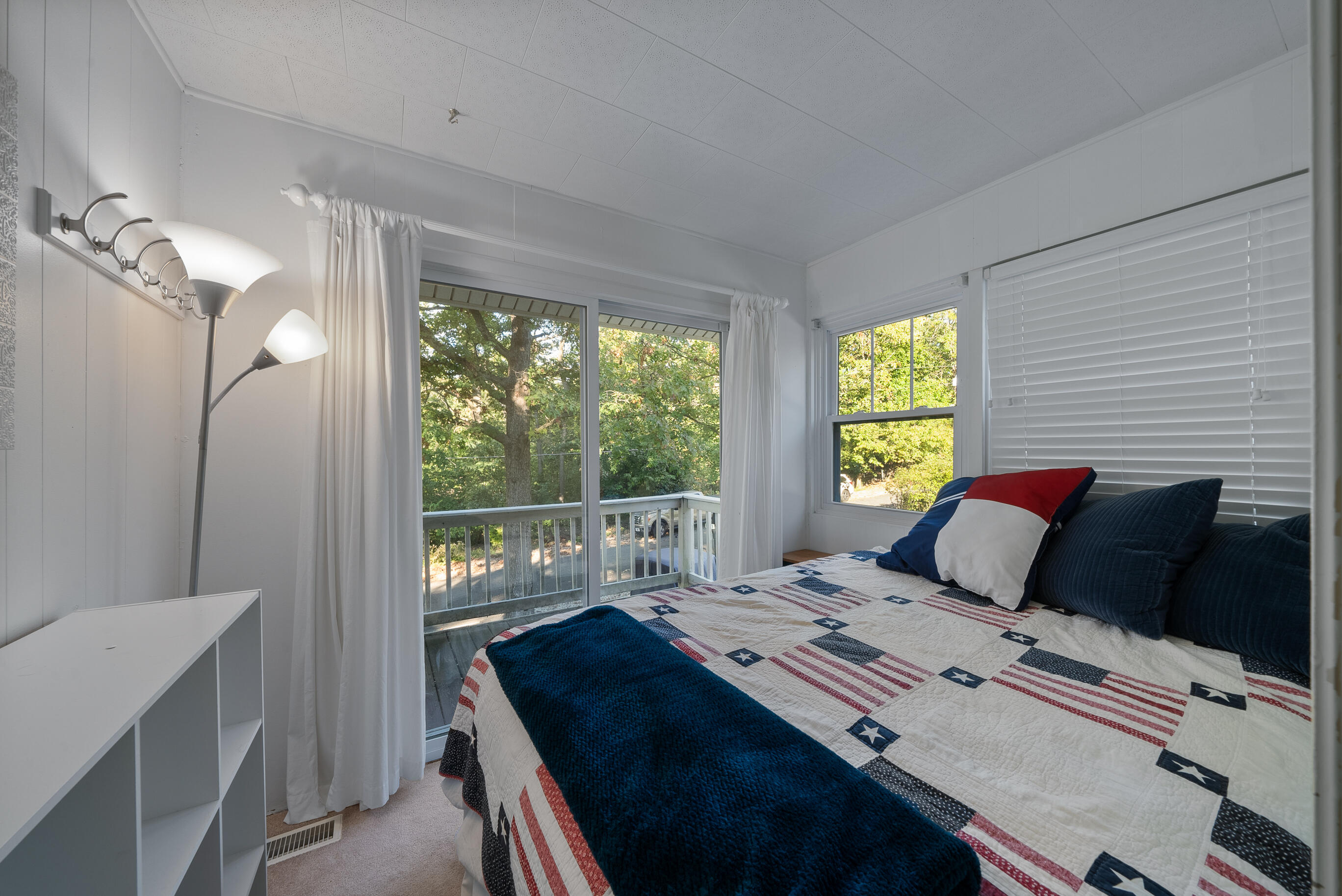 Wisconsin Lake Home for sale (MLS#: 1929797) at N1814  Highland Rd, in Linn, Wisconsin. (40 of 100)