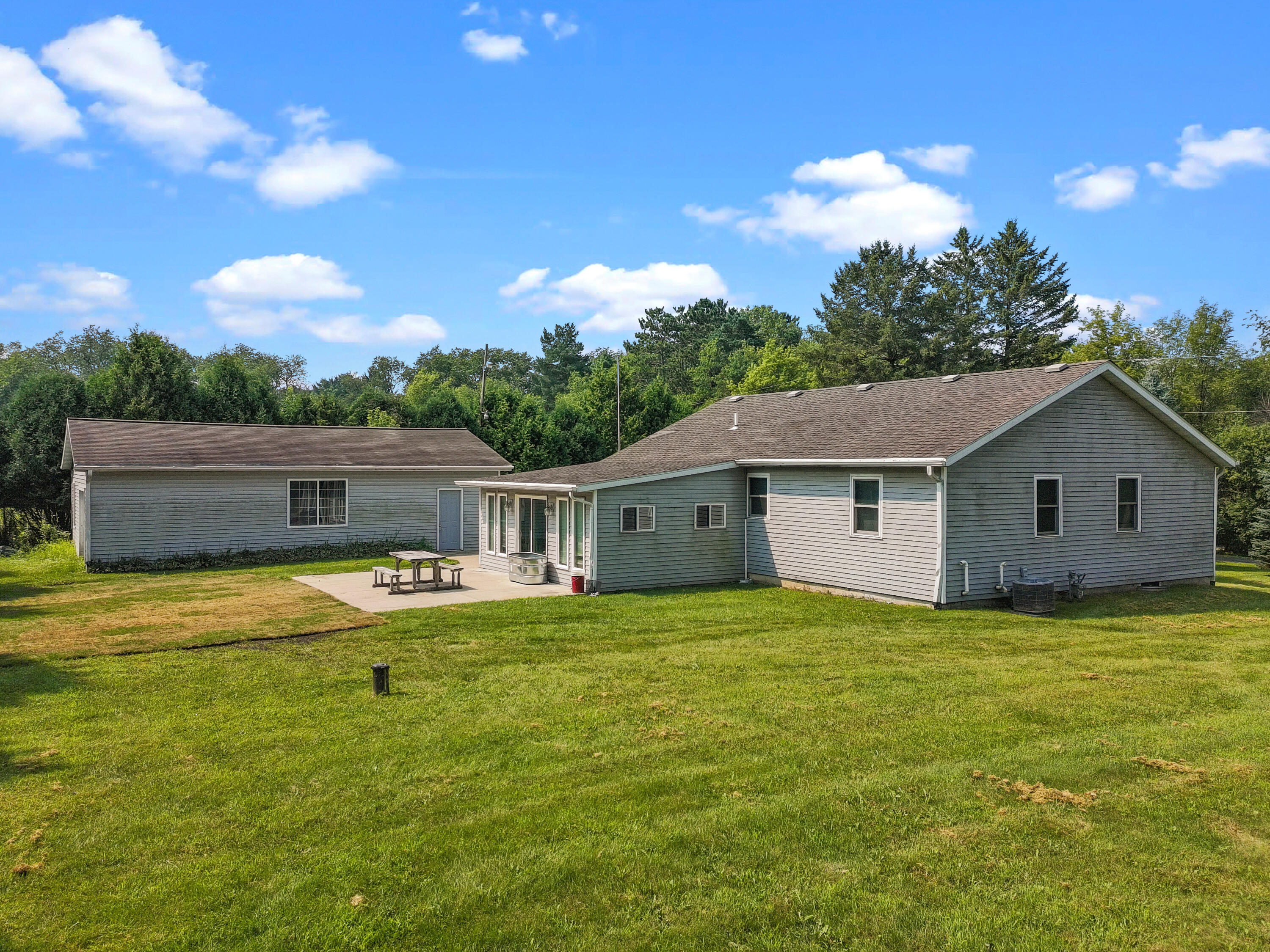 Wisconsin Lake Home for sale (MLS#: 1929927) at N7134  Poplar Ln, in Sugar Creek, Wisconsin. (28 of 31)