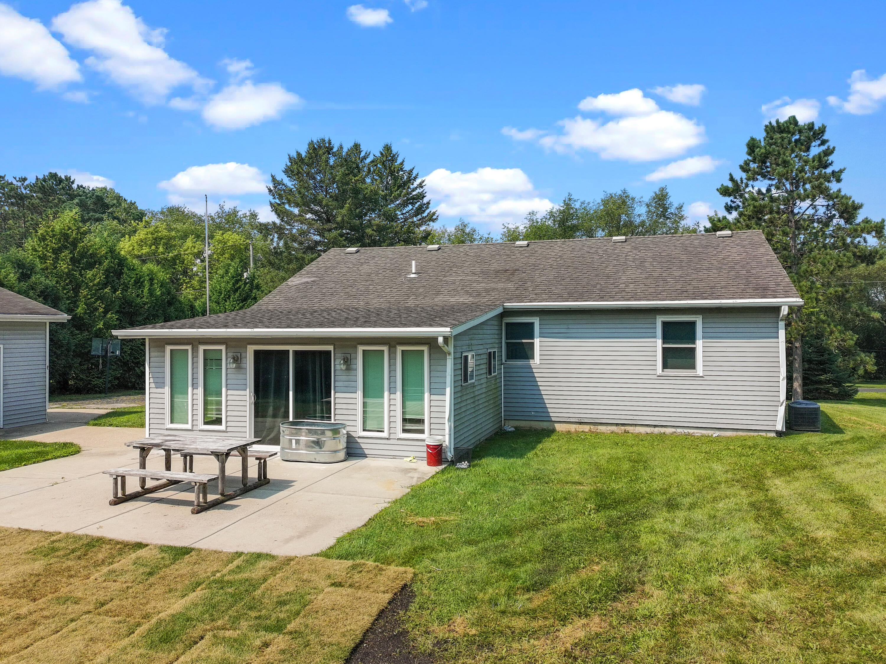 Wisconsin Lake Home for sale (MLS#: 1929927) at N7134  Poplar Ln, in Sugar Creek, Wisconsin. (5 of 31)