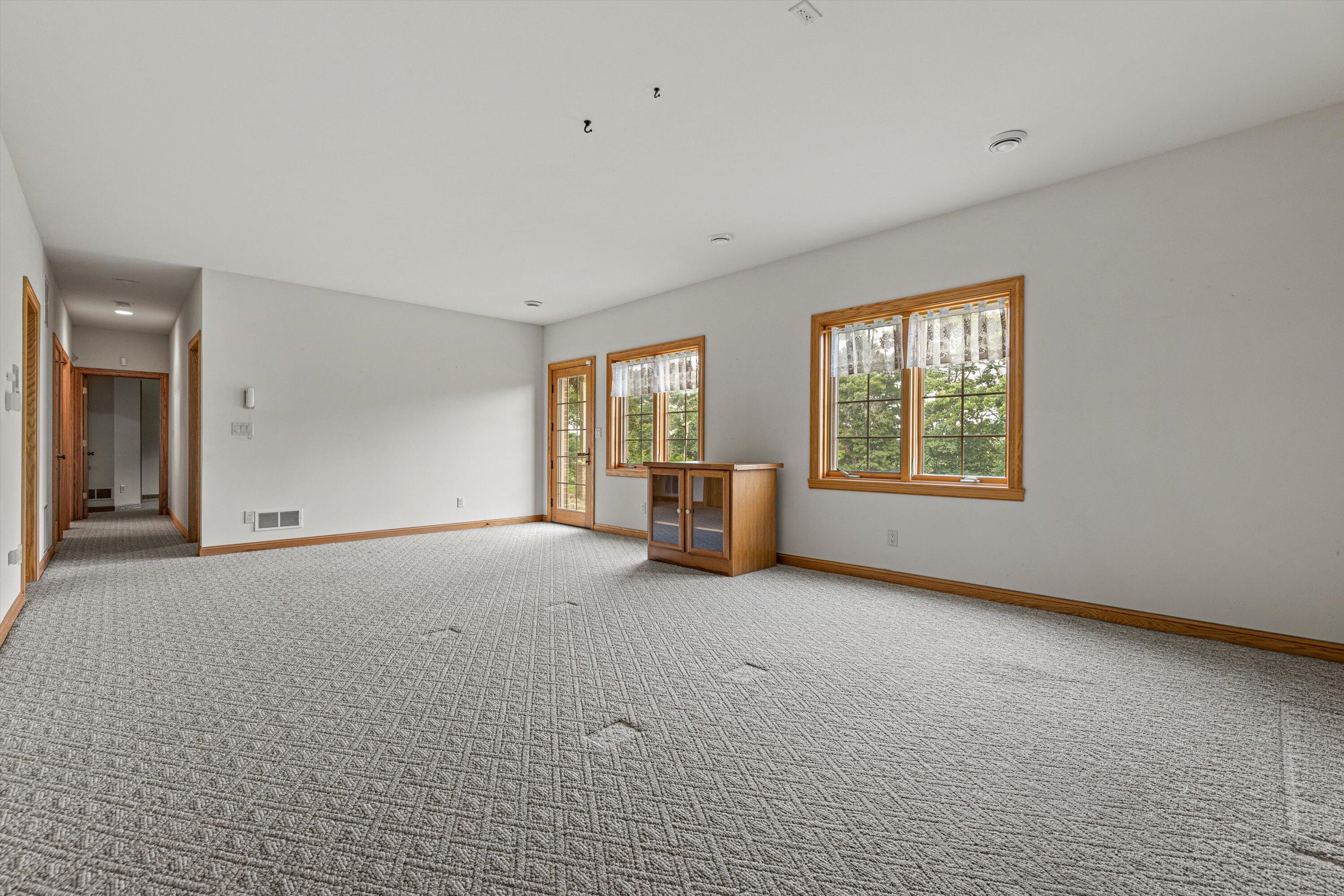 Wisconsin Lake Home for sale (MLS#: 1930044) at S94W23620  Kunzendorf Ct, in Vernon, Wisconsin. (21 of 68)