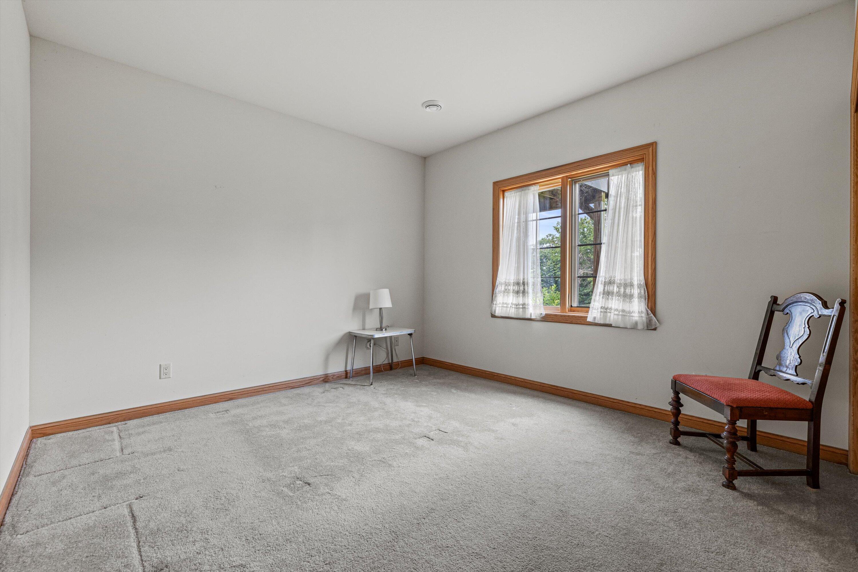 Wisconsin Lake Home for sale (MLS#: 1930044) at S94W23620  Kunzendorf Ct, in Vernon, Wisconsin. (23 of 68)
