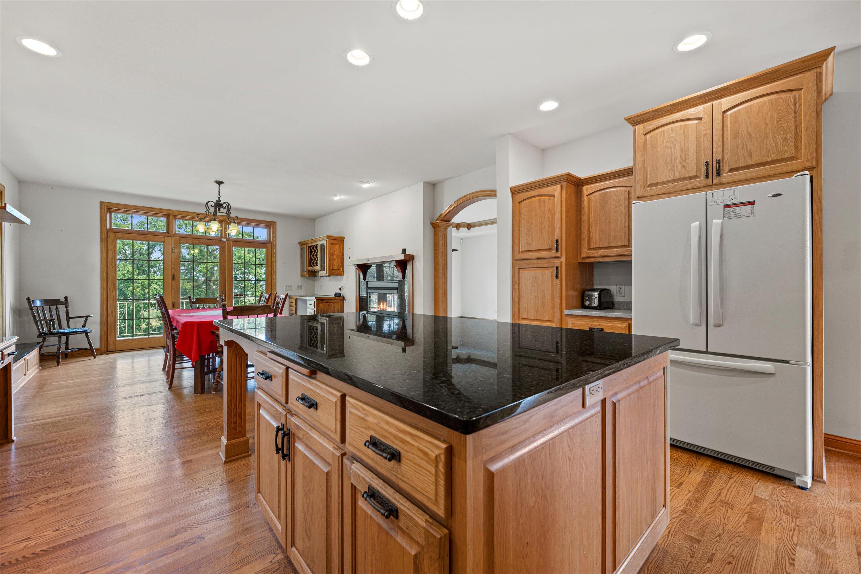 Wisconsin Lake Home for sale (MLS#: 1930044) at S94W23620  Kunzendorf Ct, in Vernon, Wisconsin. (34 of 68)