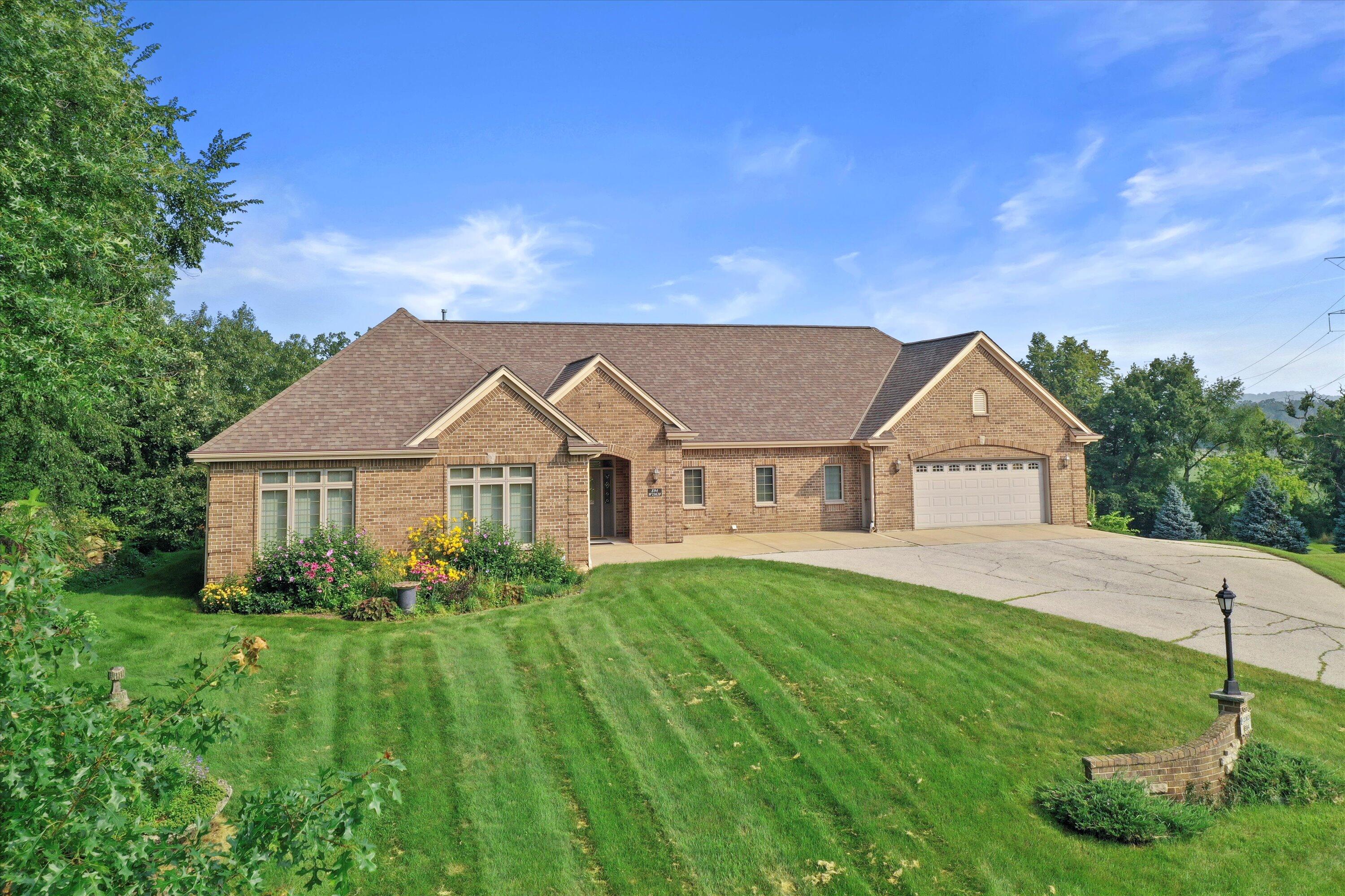 Wisconsin Lake Home for sale (MLS#: 1930044) at S94W23620  Kunzendorf Ct, in Vernon, Wisconsin. (46 of 68)