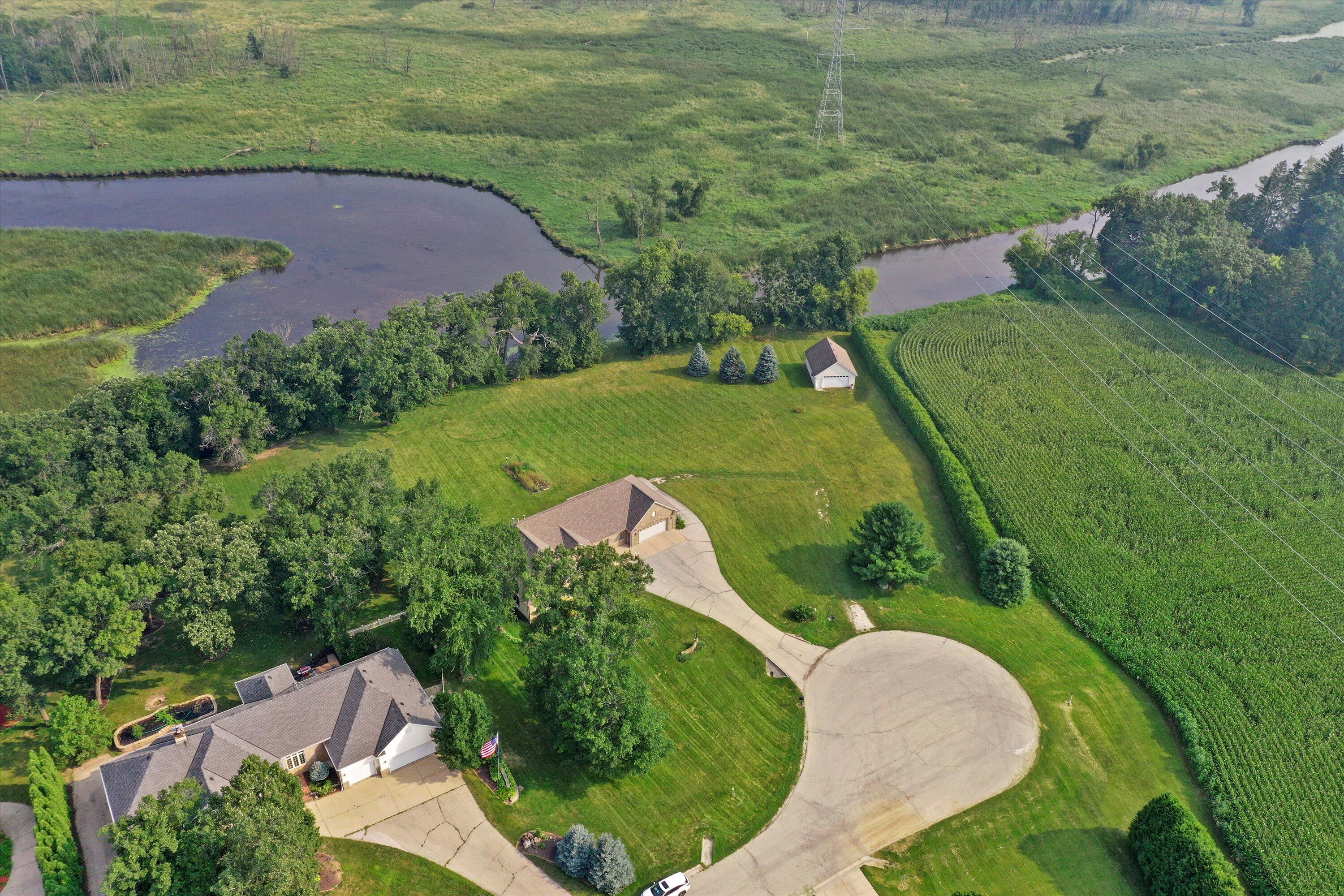 Wisconsin Lake Home for sale (MLS#: 1930044) at S94W23620  Kunzendorf Ct, in Vernon, Wisconsin. (49 of 68)