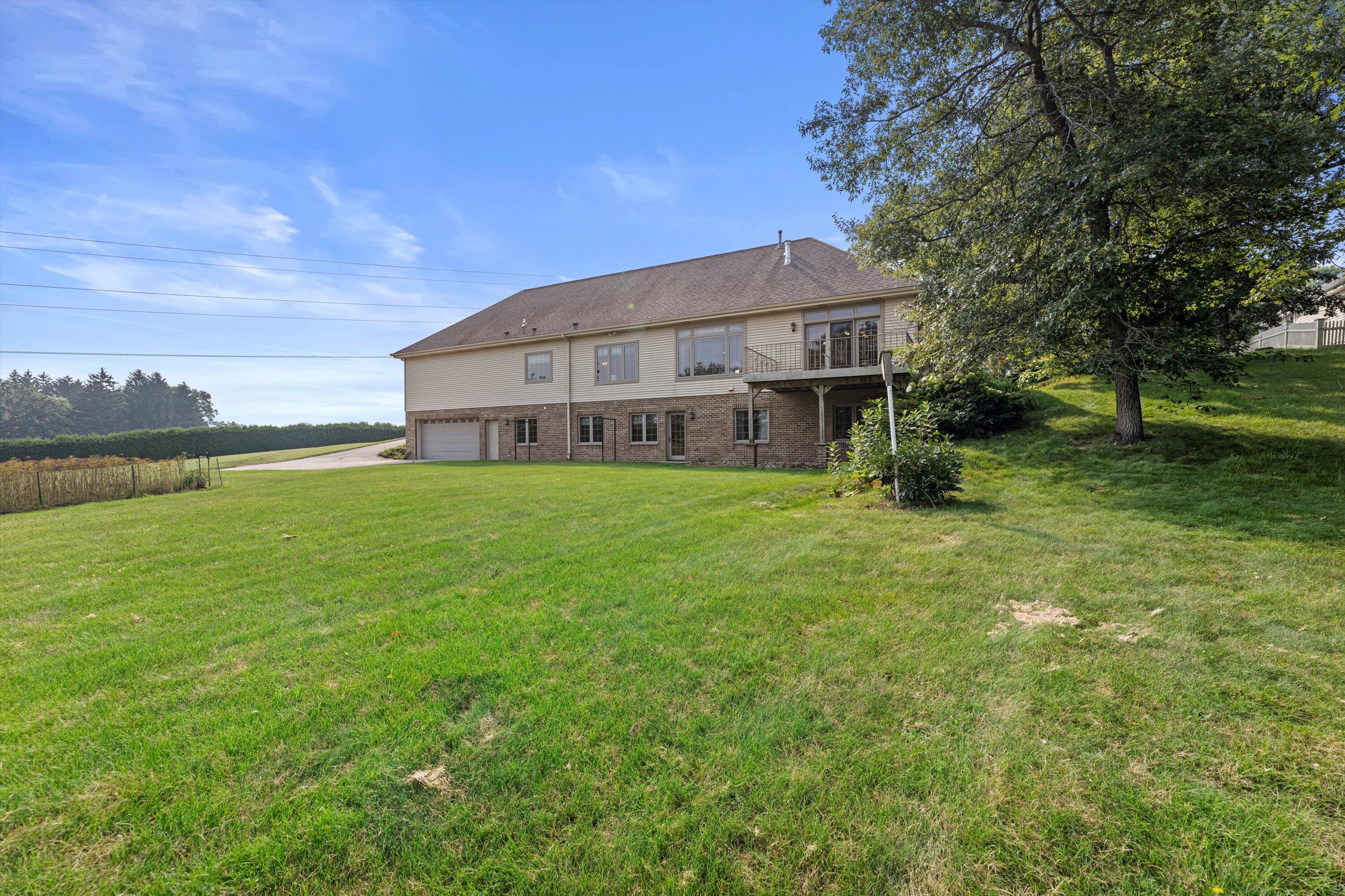 Wisconsin Lake Home for sale (MLS#: 1930044) at S94W23620  Kunzendorf Ct, in Vernon, Wisconsin. (60 of 68)