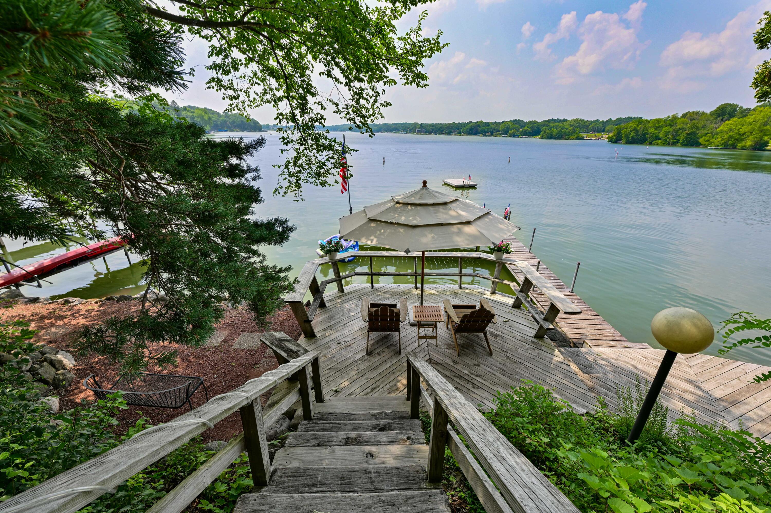Wisconsin Lake Home for sale (MLS#: 1930196) at N7641  Ridge Rd, in Whitewater, Wisconsin. (17 of 40)