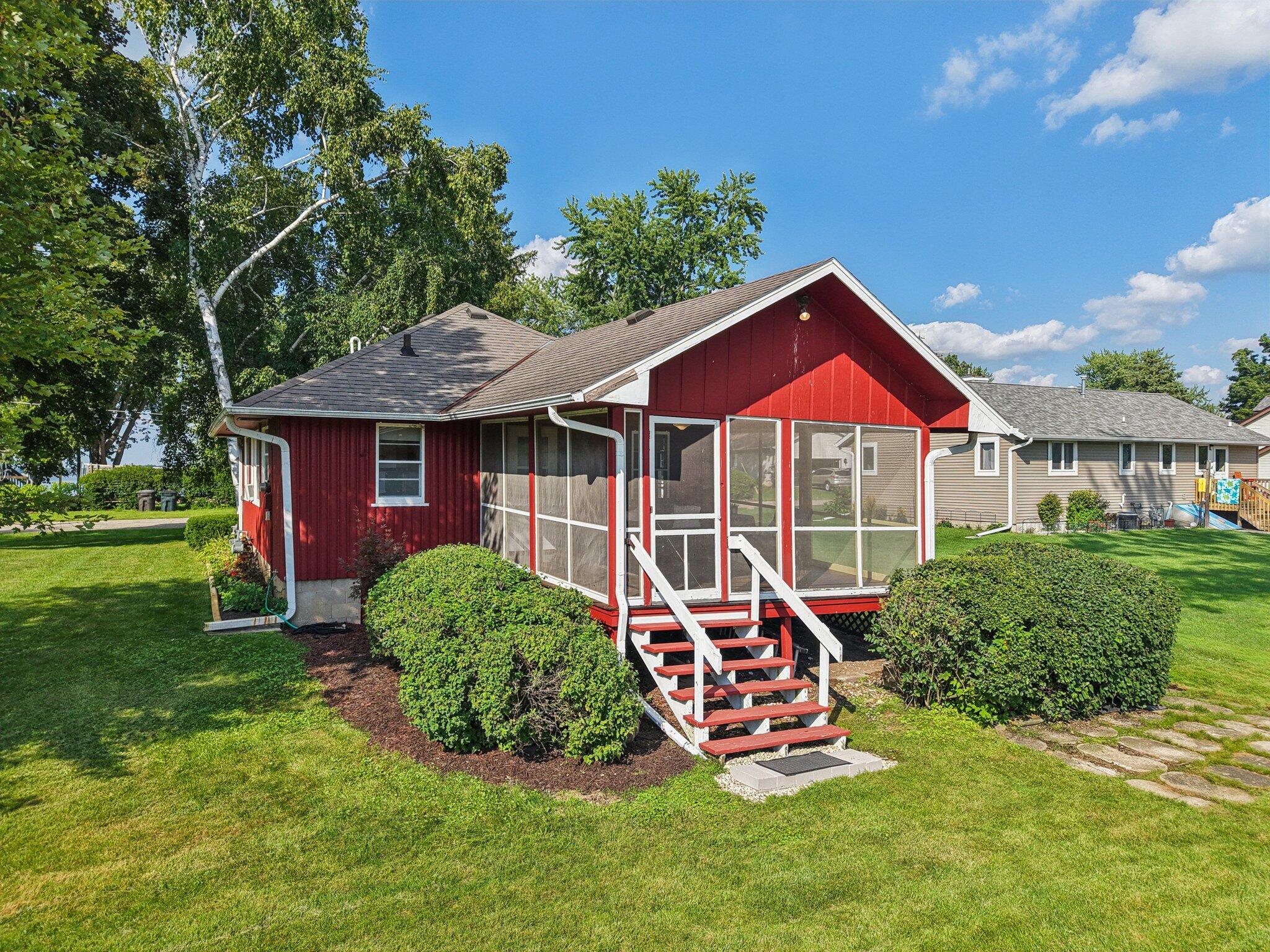 Wisconsin Lake Home for sale (MLS#: 1930442) at W8135  Elm Point Rd, in Lake Mills, Wisconsin. (37 of 53)