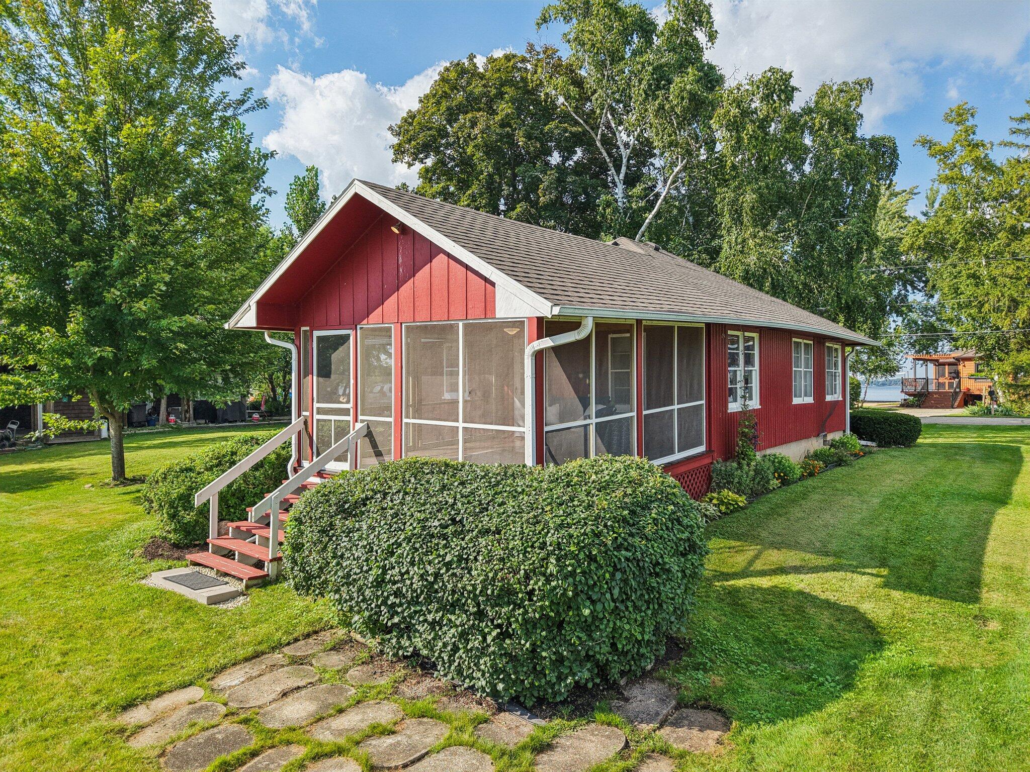 Wisconsin Lake Home for sale (MLS#: 1930442) at W8135  Elm Point Rd, in Lake Mills, Wisconsin. (38 of 53)